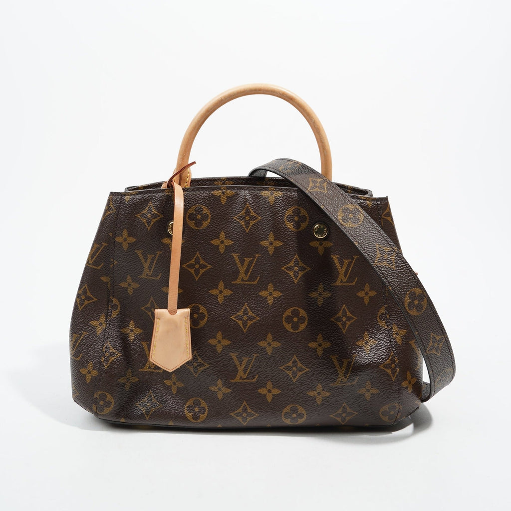 Louis Vuitton Womens Montaigne BB