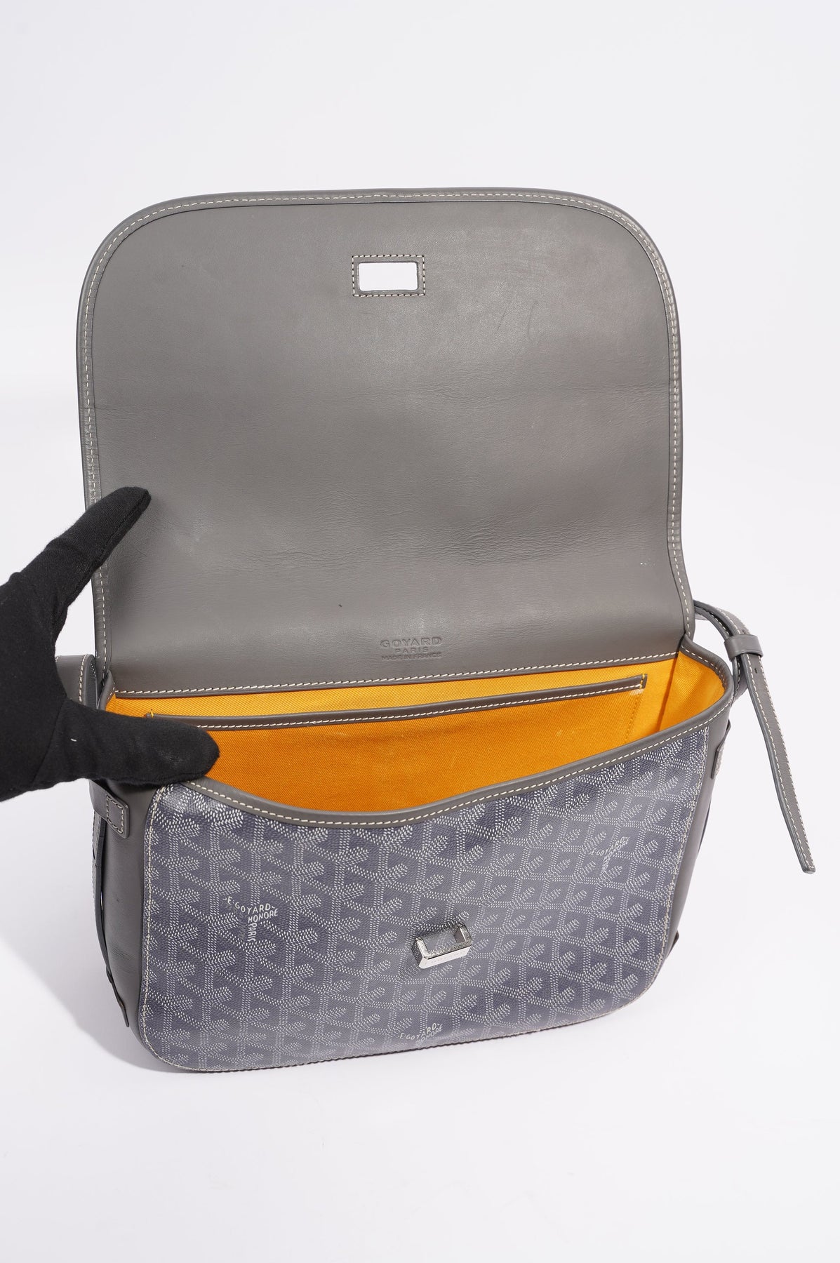 grey goyard messenger bag