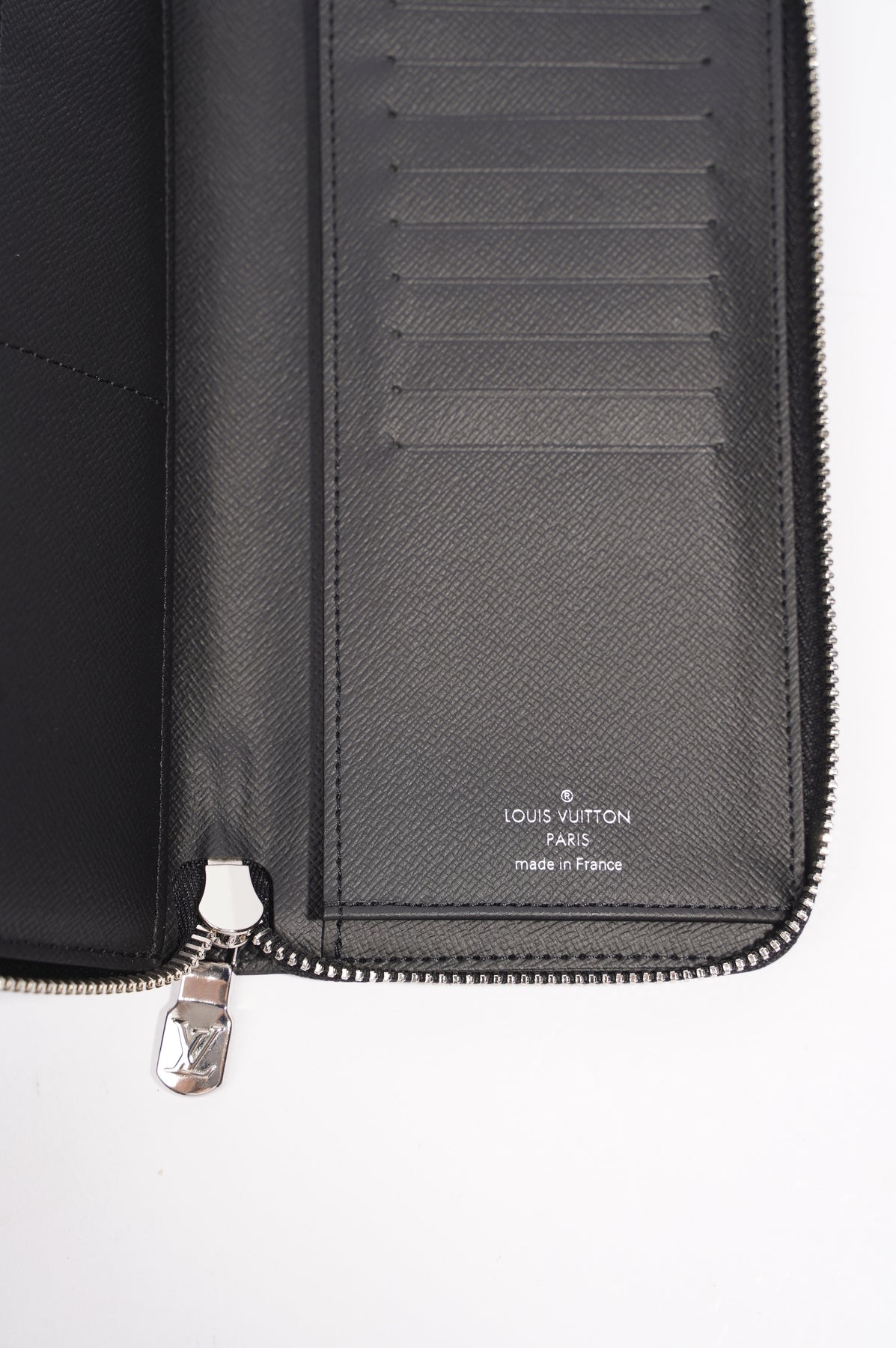 Zippy Wallet Vertical - Luxury Damier Graphite Canvas Grey