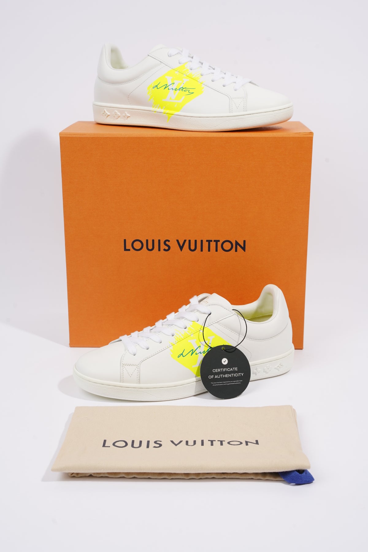 Louis Vuitton - Luxembourg Calfskin Men Sneakers White 9,5