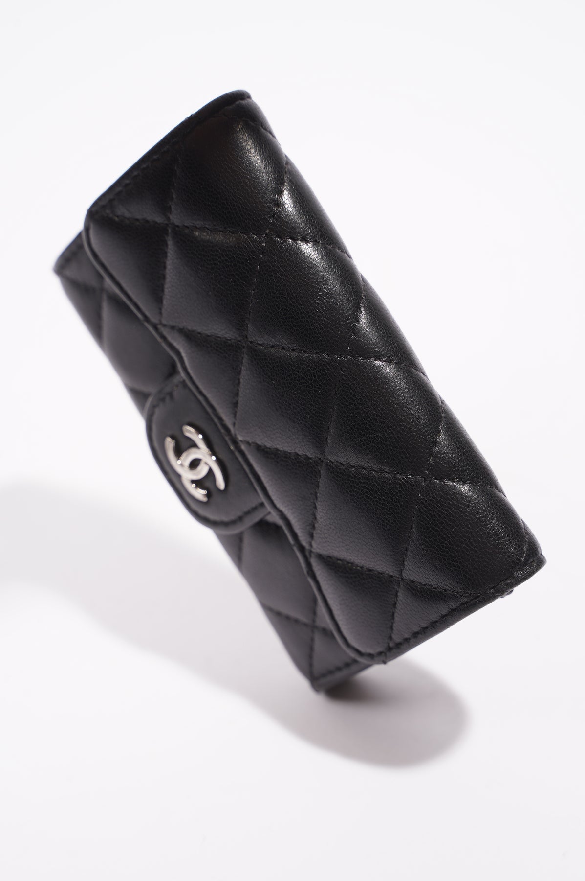 Chanel Classic Flap Bag 25cm Lambskin Gold-Tone Black, Black, One Size