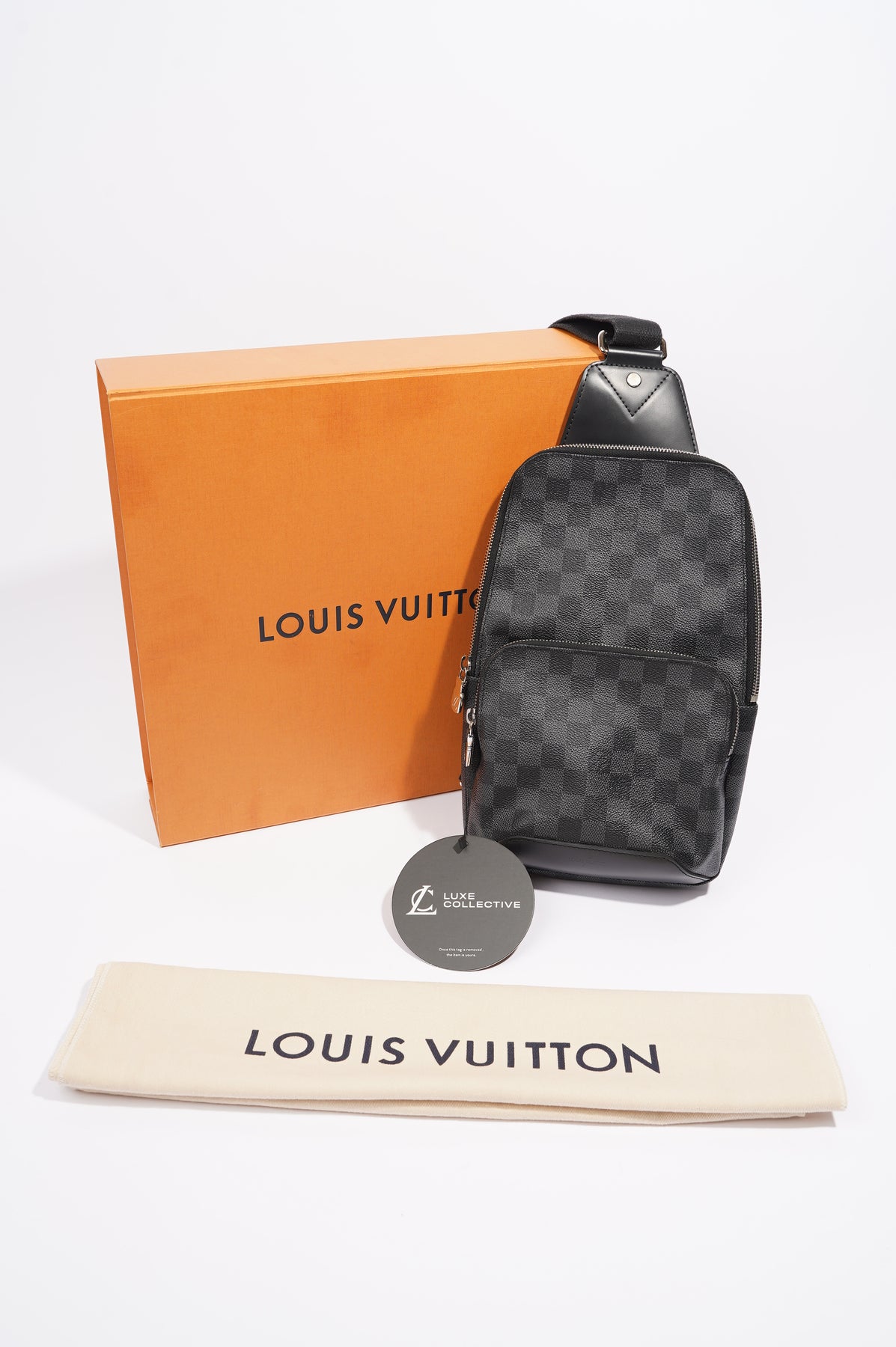 Louis Vuitton Avenue Slinbag