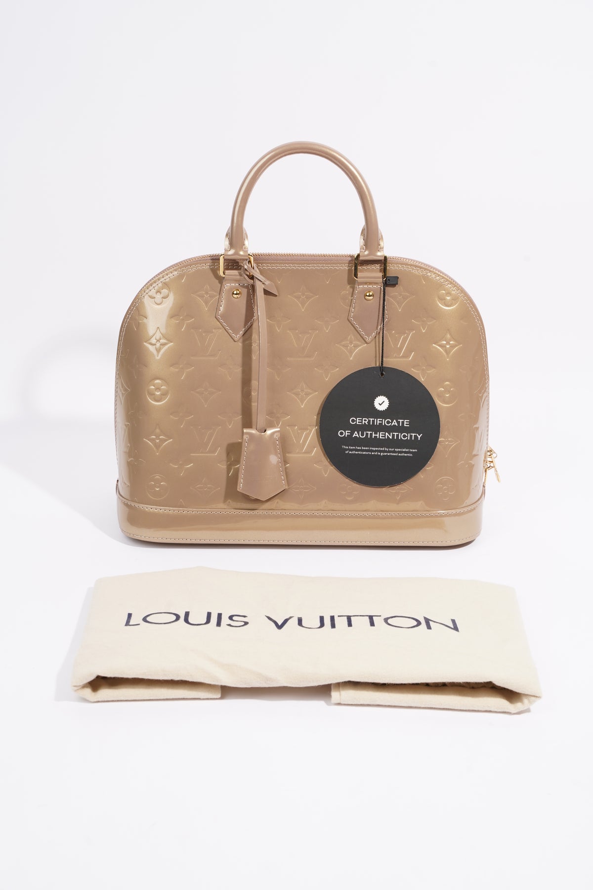 Louis Vuitton, Bags, Authentic Louis Vuitton Alma Vernis Pm In Cream