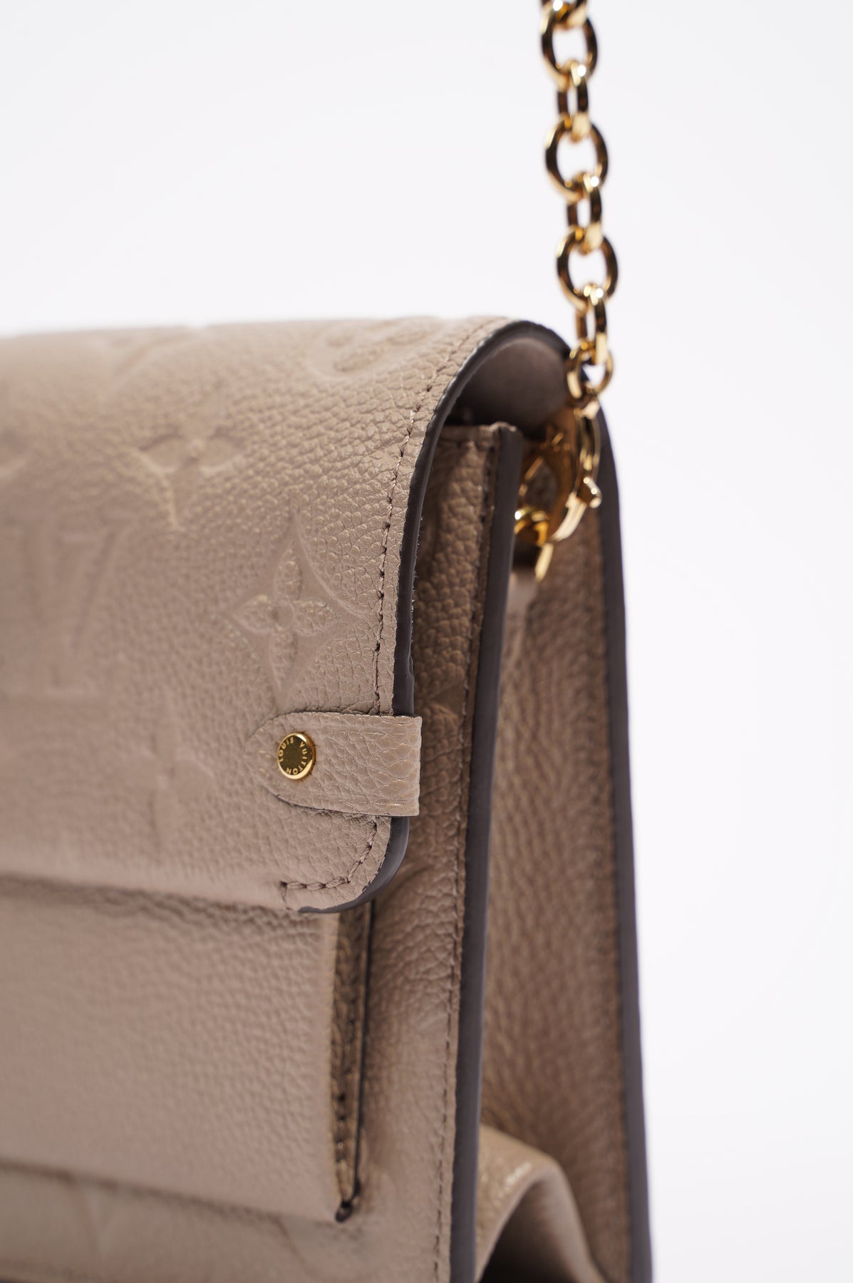 Louis Vuitton Womens Vavin Chain Wallet Beige Empreinte Leather – Luxe  Collective
