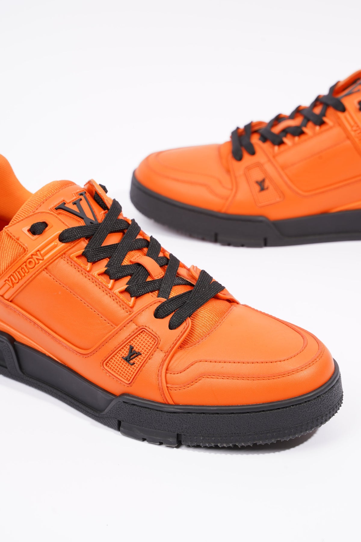 Louis Vuitton Mens Virgil Abloh Sneaker Orange / Black EU 41 / UK 7 – Luxe  Collective