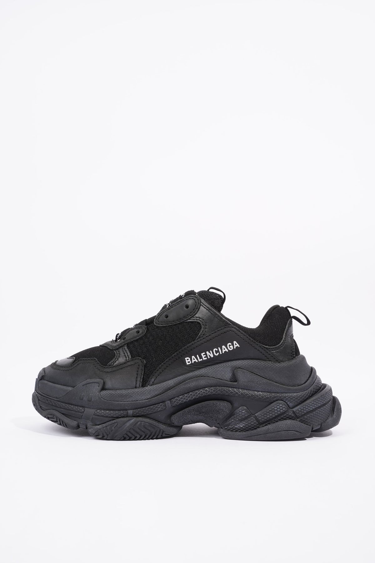 balenciaga black triple s womens