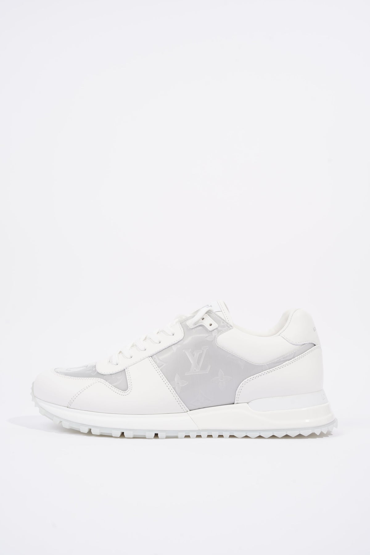 Louis Vuitton Mens Runaway Trainers White EU 41.5 / UK 7.5 – Luxe Collective