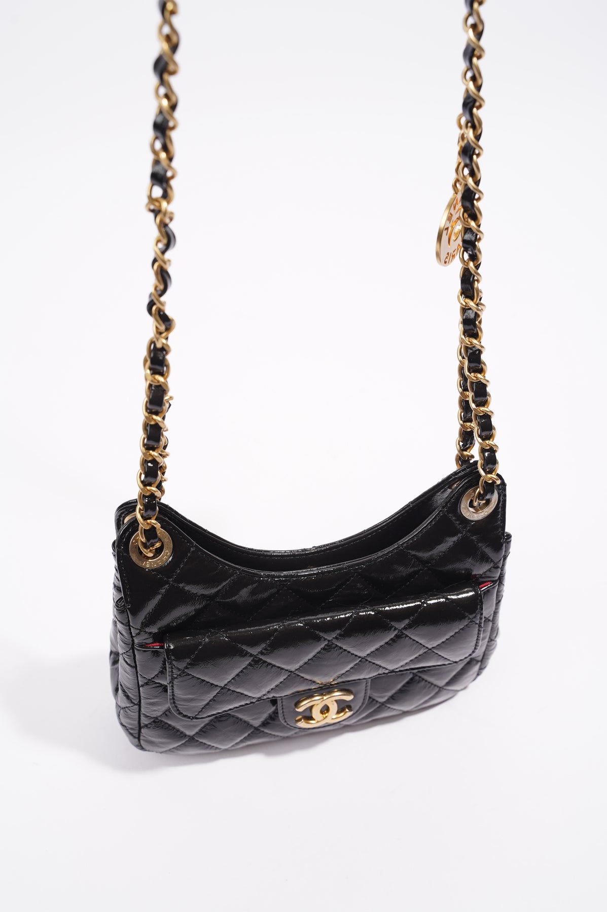 Chanel Patent Droplet Hobo - Black Hobos, Handbags - CHA834021
