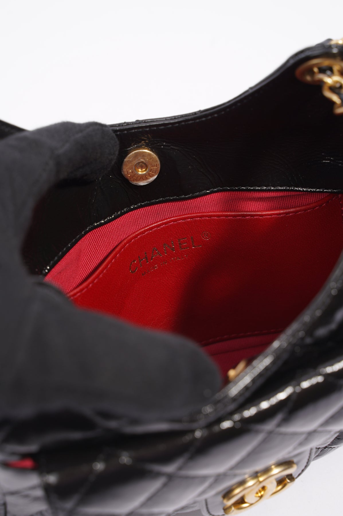 Chanel Patent Droplet Hobo - Black Hobos, Handbags - CHA834021