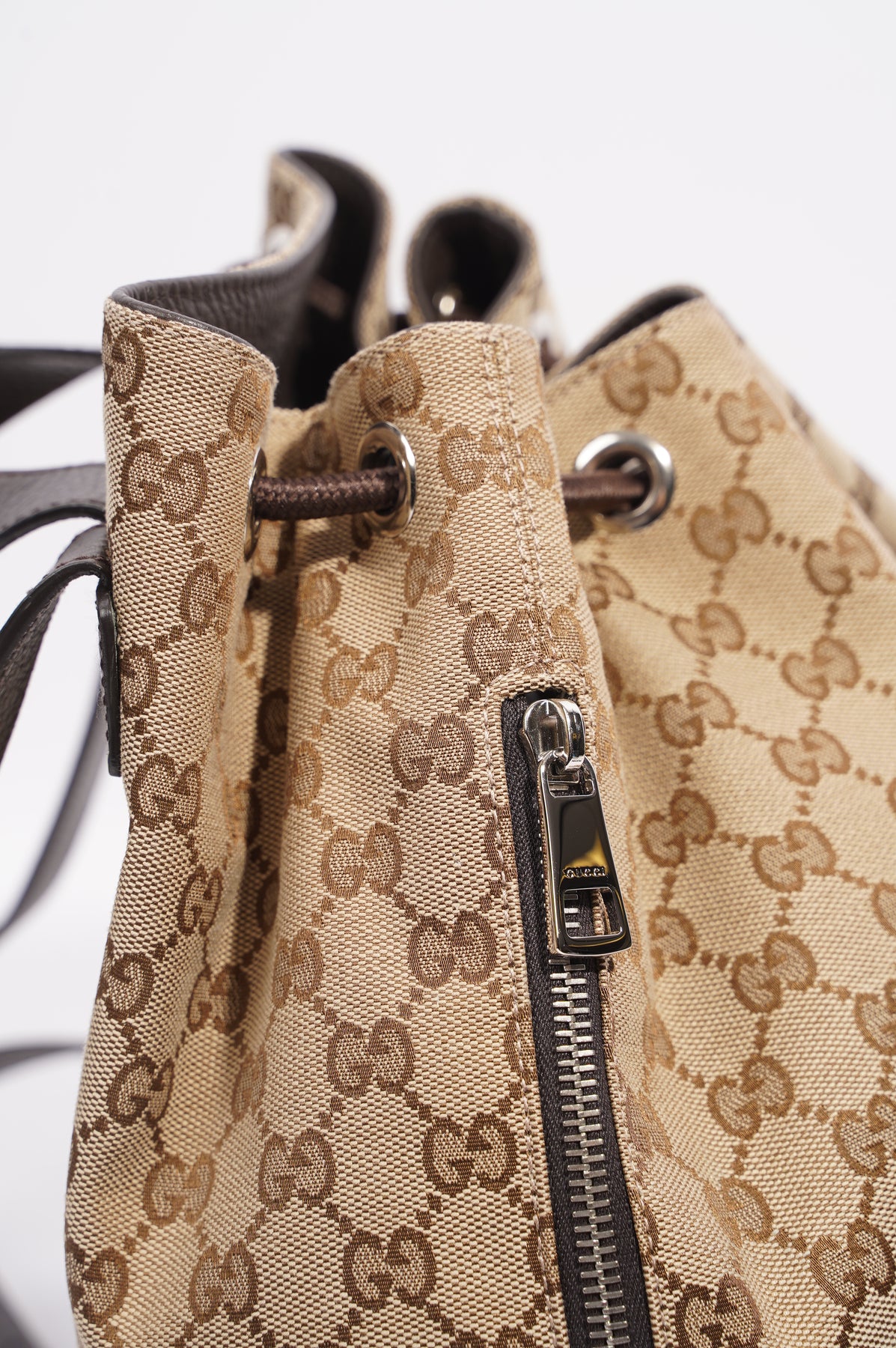 Gucci Drawstring Backpack Monogram GG Beige/Brown - US