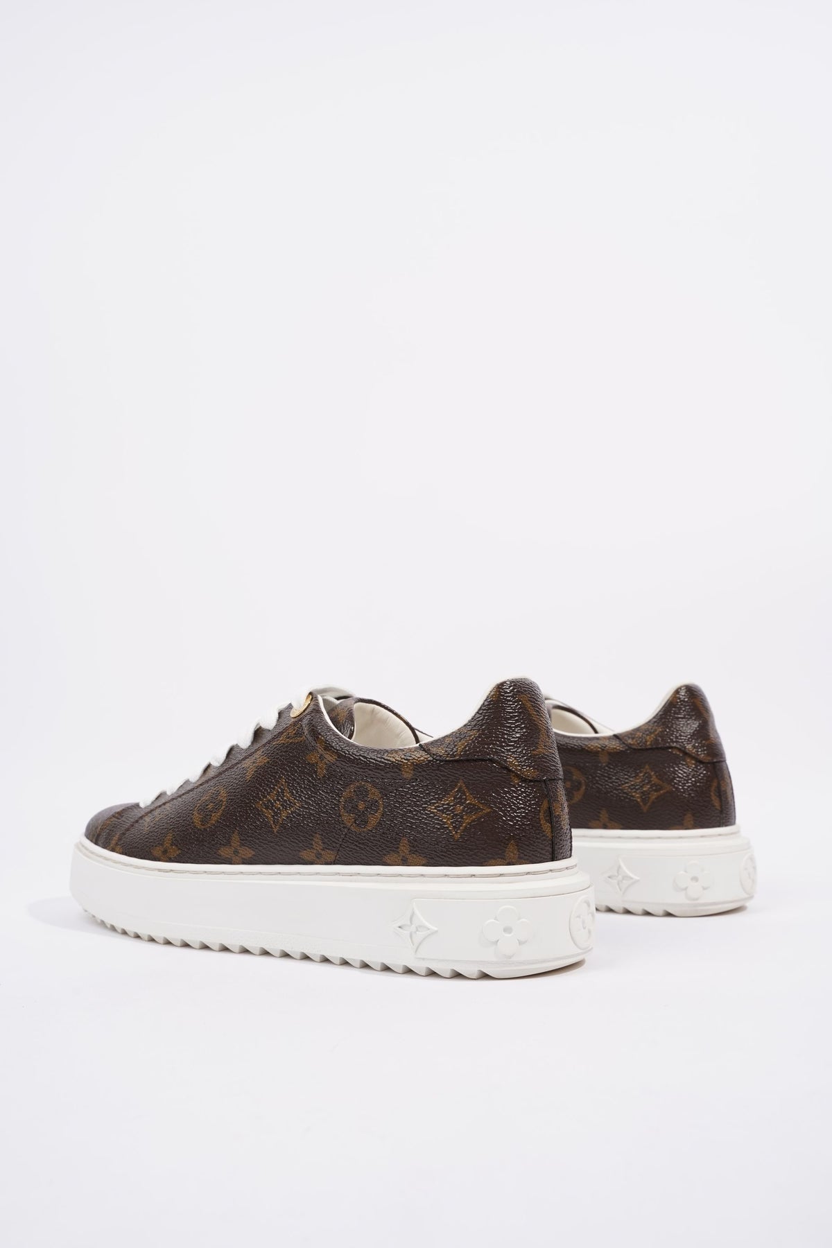 Just in! LV Time Out sneaker size 39 with box and dust bags. In