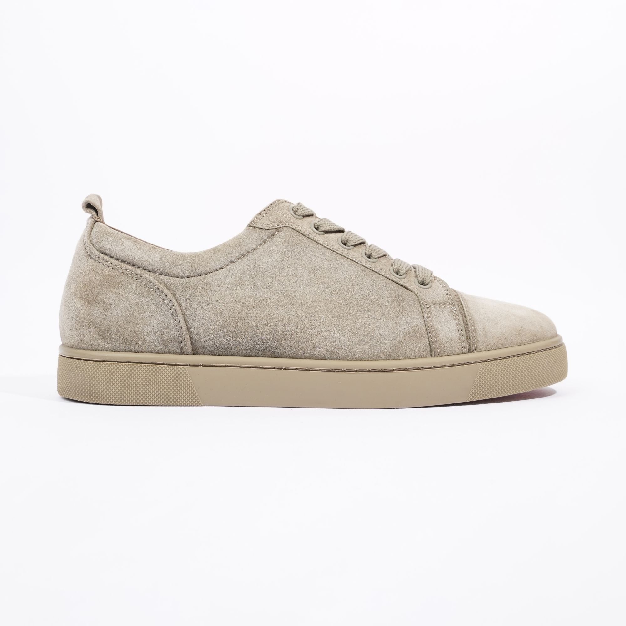 Grey suede clearance louboutin sneakers