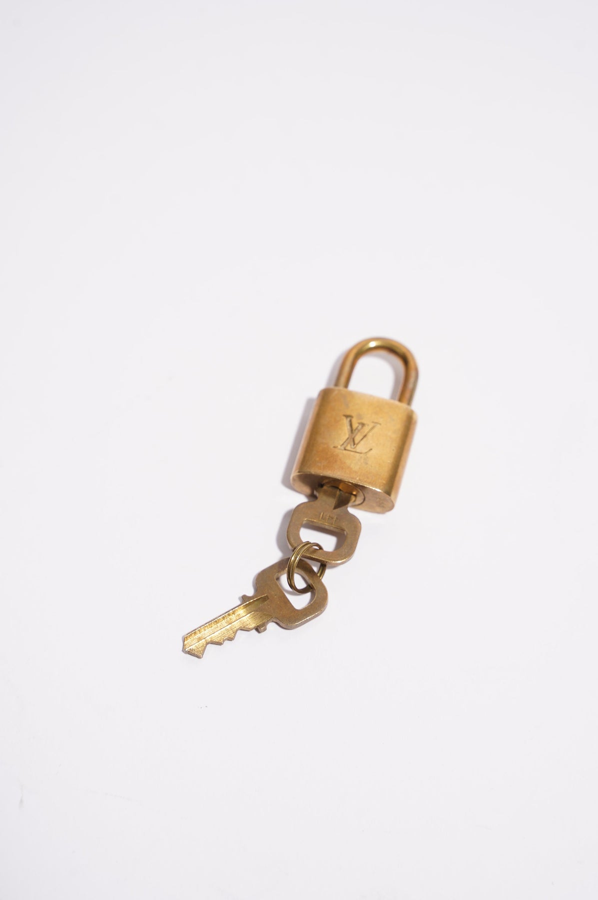 LV Lock and Key, Used & Preloved Louis Vuitton Lock and keys, LXR Canada, Gold