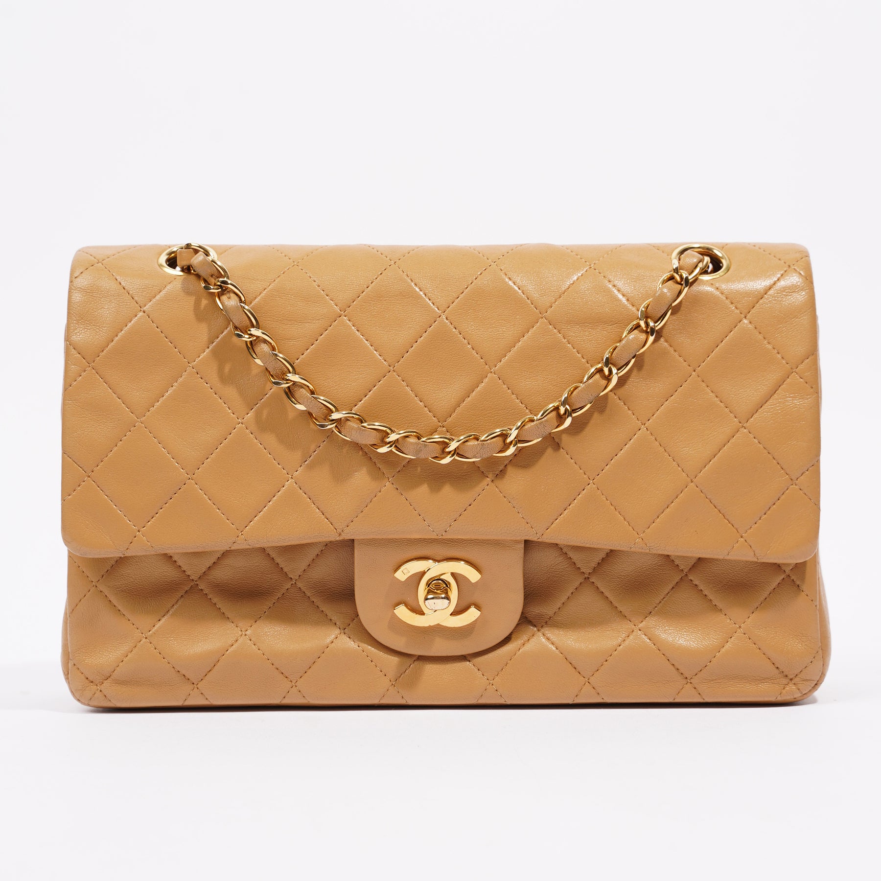 Chanel Classic Double Flap Quilted Medium Beige Clair in Lambskin