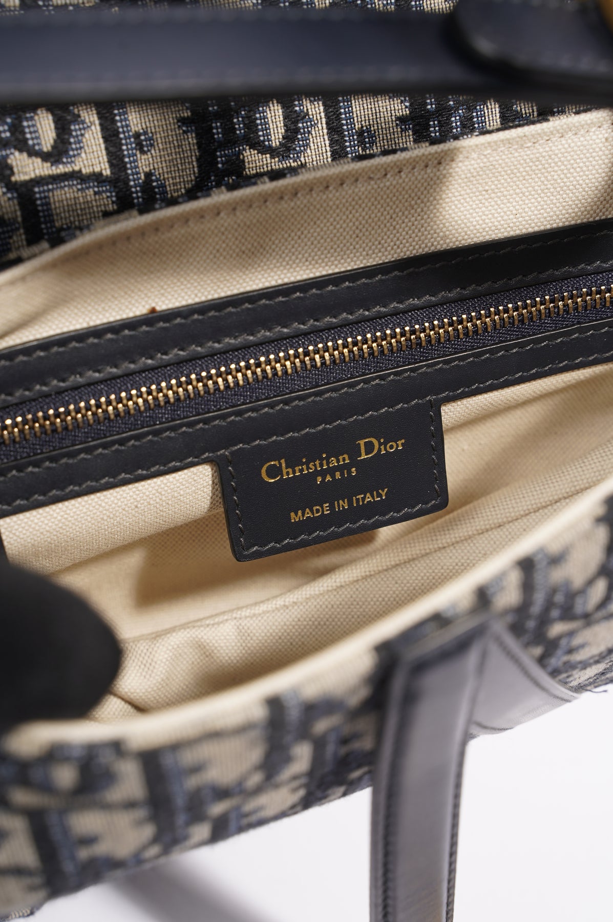Christian Dior Womens Saddle Bag Grey – Luxe Collective