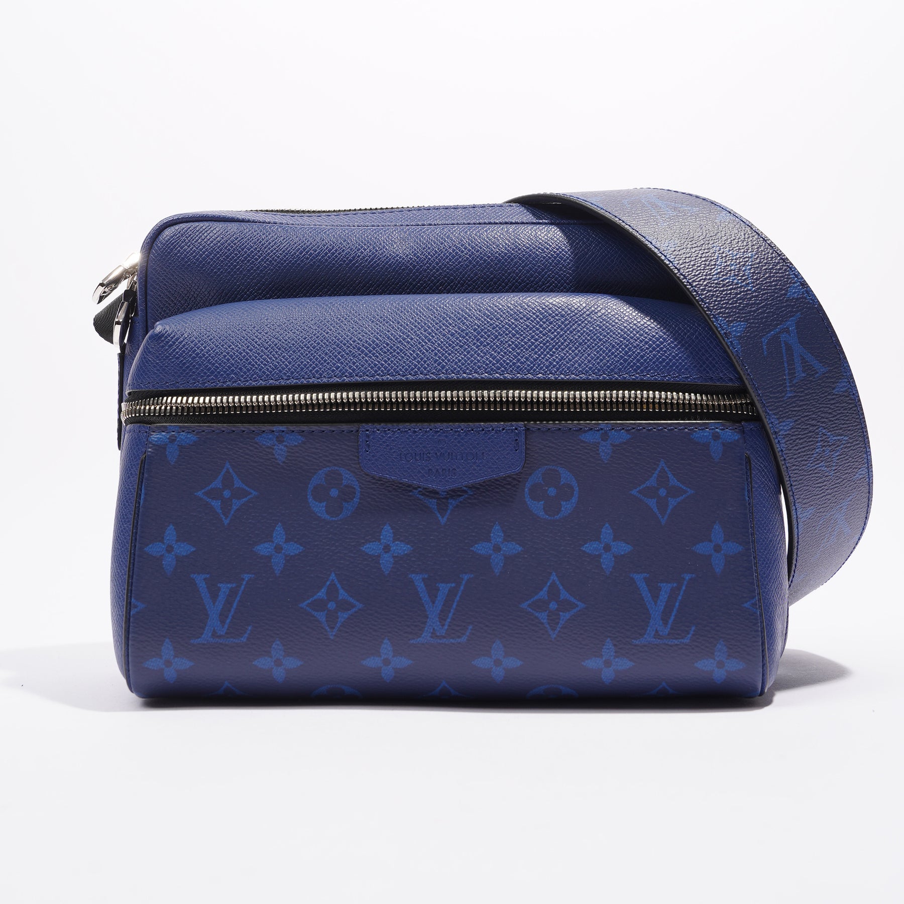 Louis Vuitton Outdoor Messenger Blue Taiga Monogram Silver Hardware –  Madison Avenue Couture