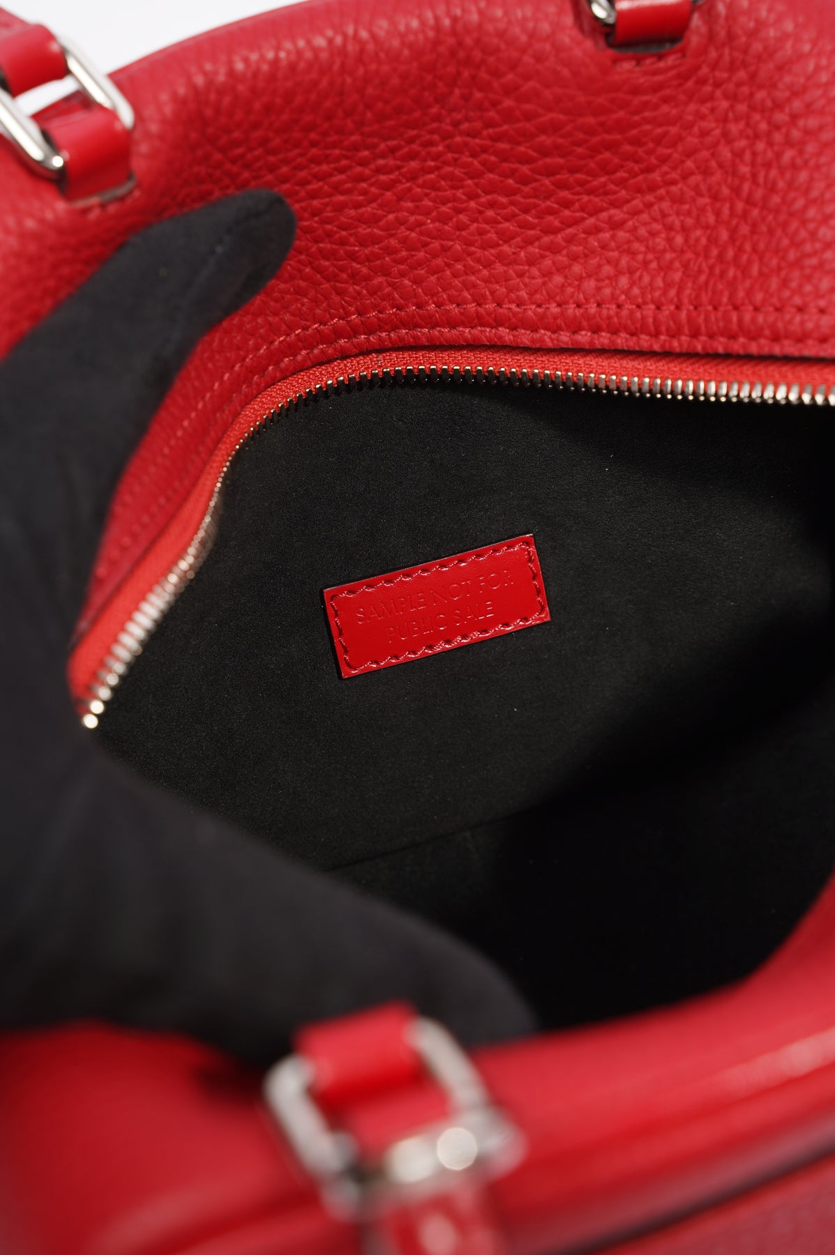 Louis Vuitton Neo Square Red Leather – Luxe Collective