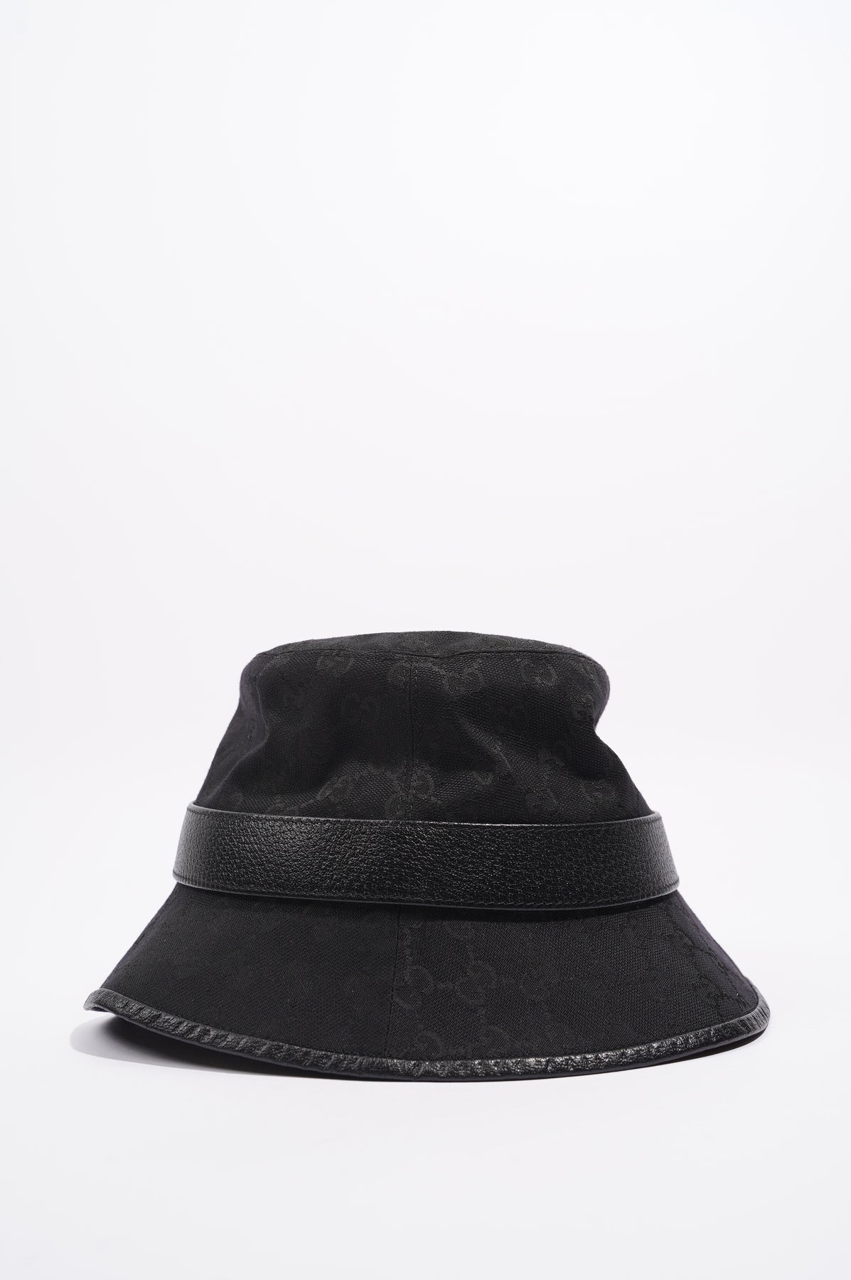 Gucci | GG Canvas Bucket Hat, Black, M