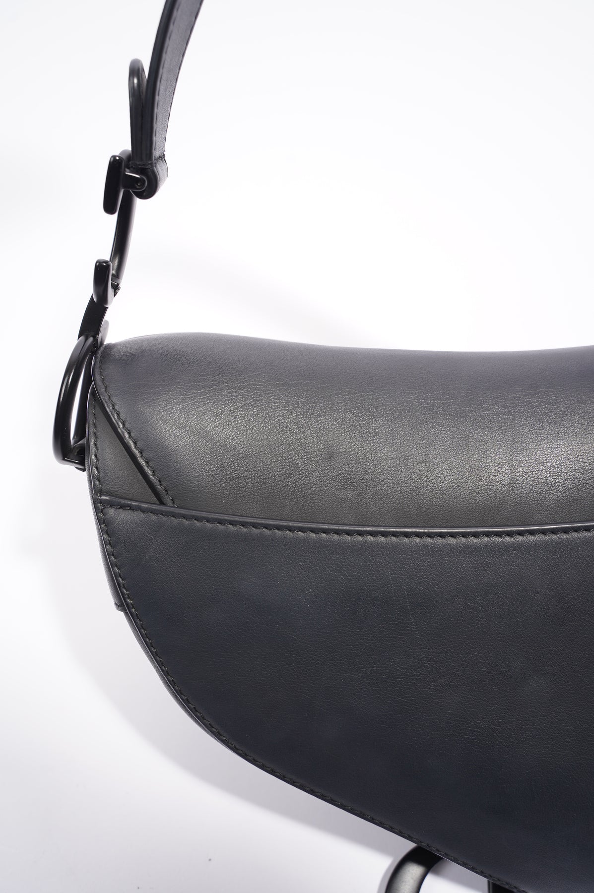 Christian Dior Mens Saddle Bag Black Leather – Luxe Collective