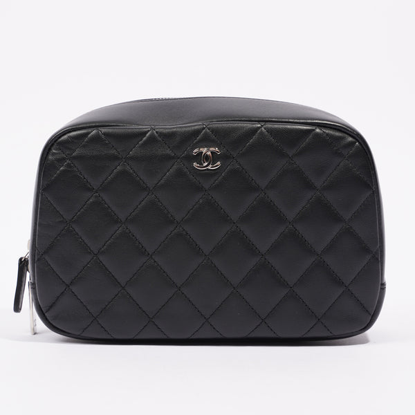 Chanel Womens Lambskin O Case Zip Around Cosmetic Case Black – Luxe  Collective