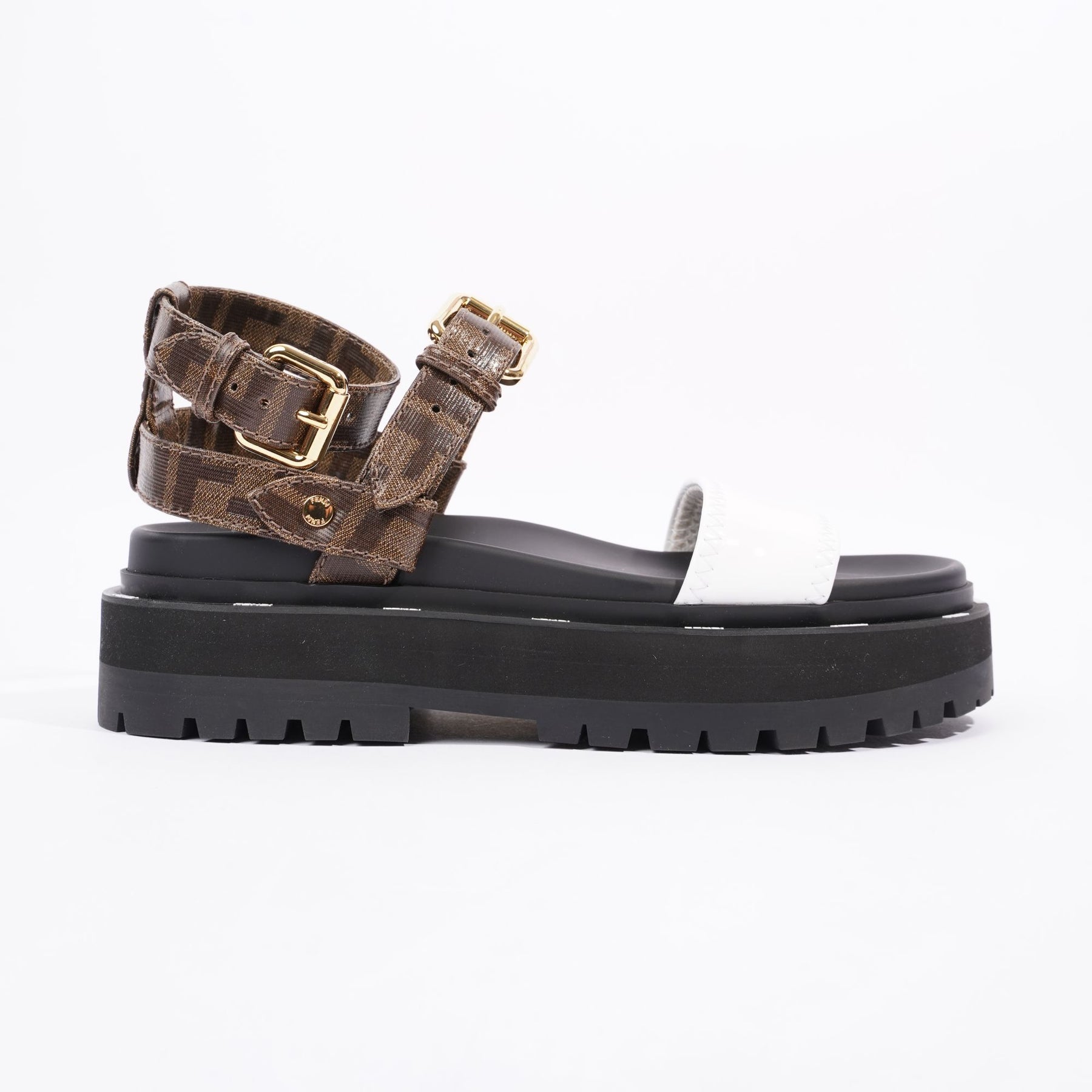 Fendi open best sale toe sandals