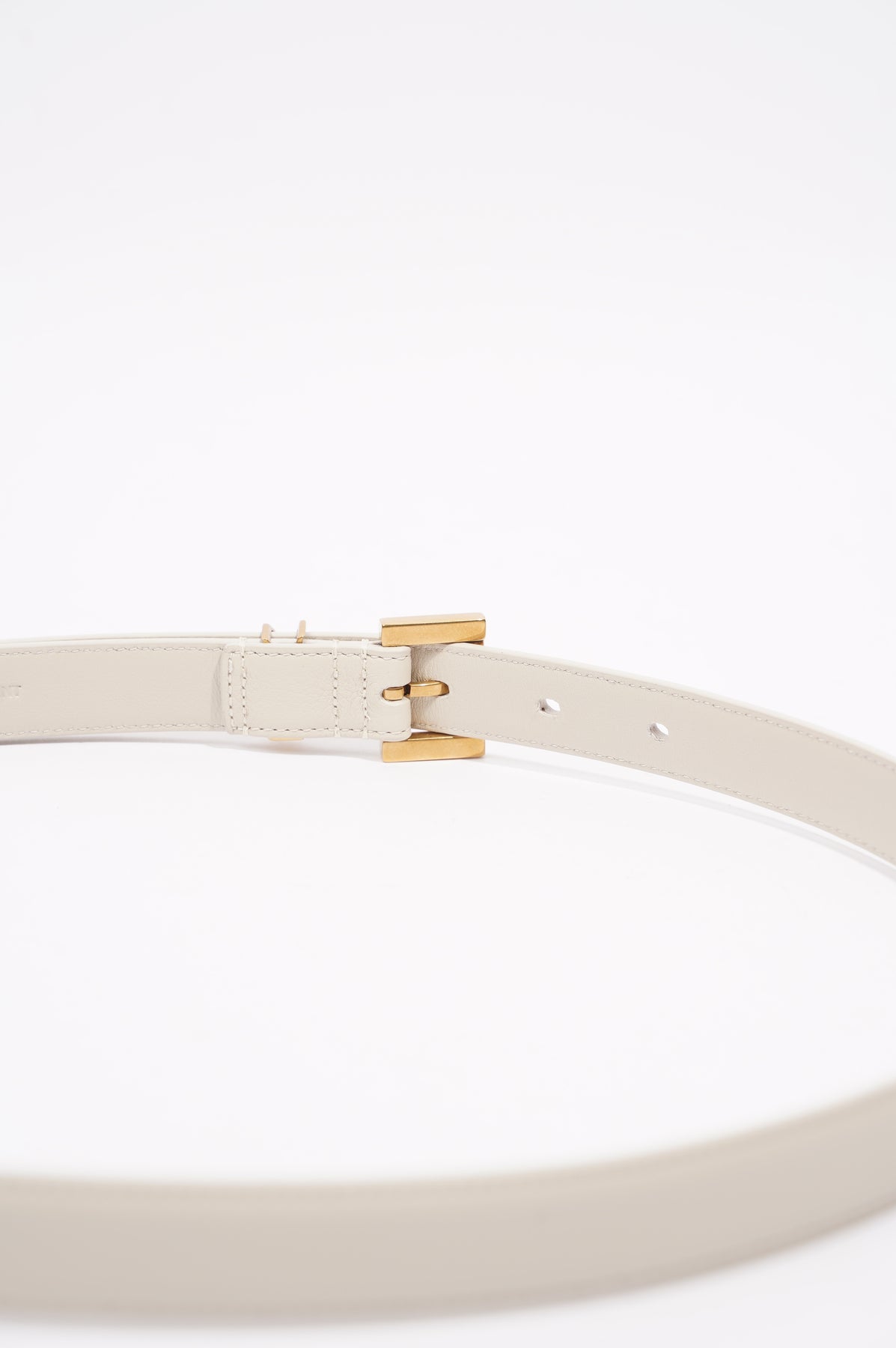 Saint Laurent Womens Logo Slim Belt White Leather 85cm – Luxe Collective