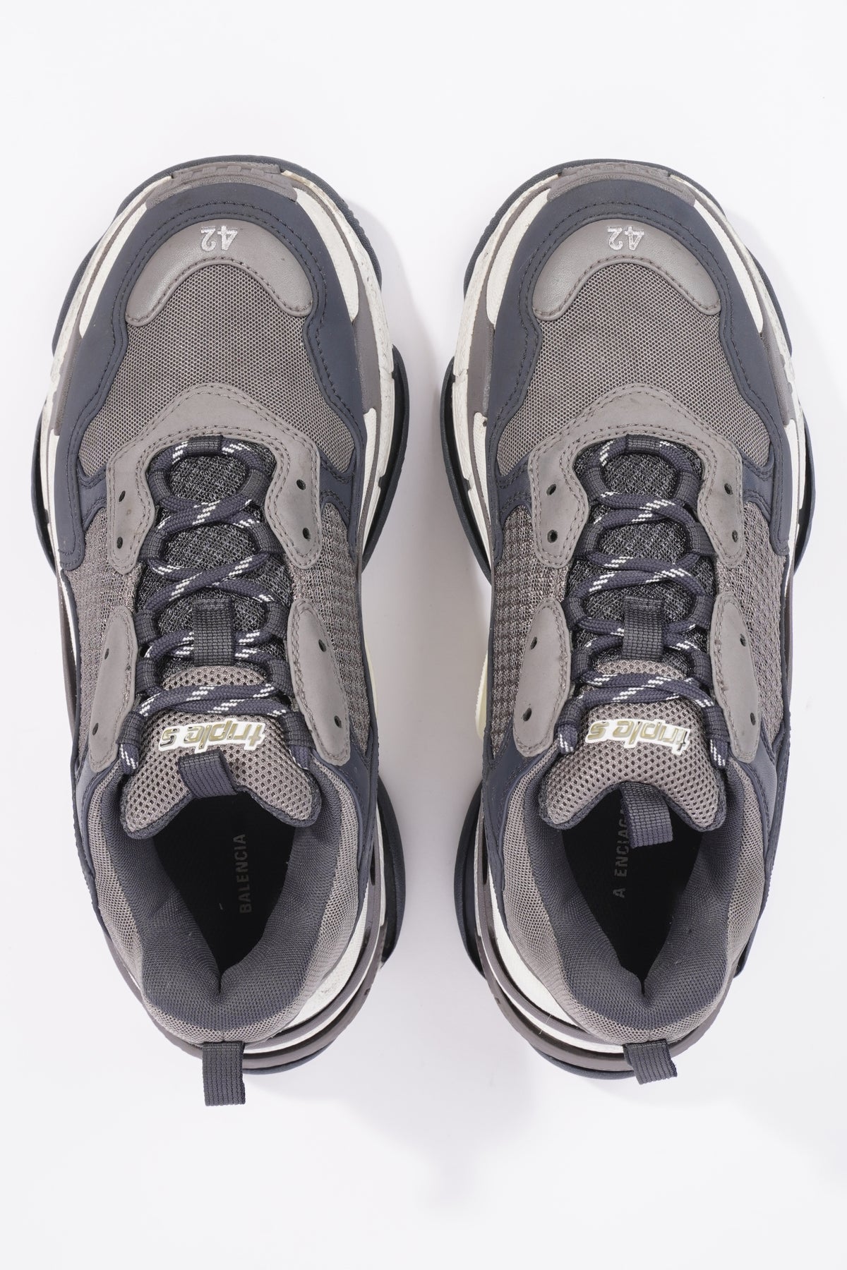 Balenciaga Mens Triple S Grey / Navy EU 42 / UK 8 – Luxe Collective