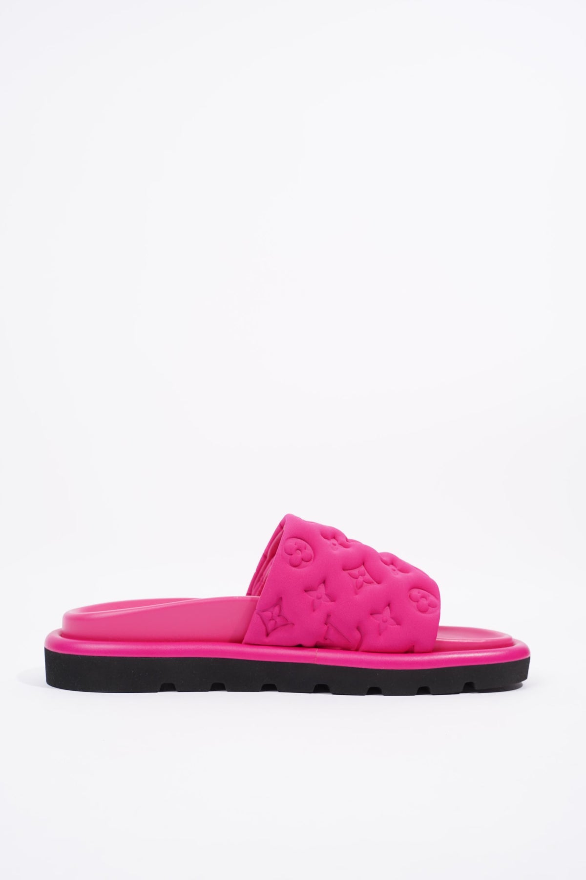 Pool pillow mules Louis Vuitton Pink size 40 EU in Polyester