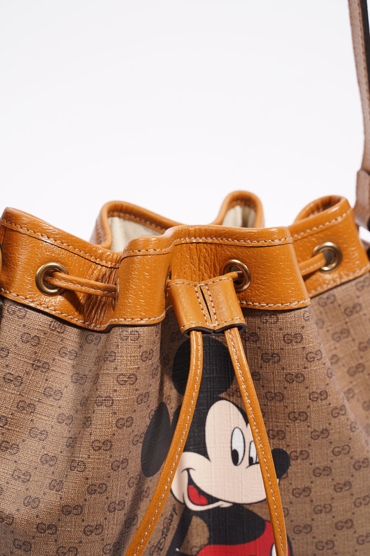 Disney x gucci discount small bucket bag