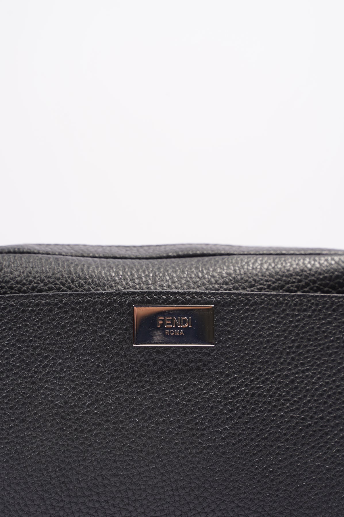 Fendi Mens Peakaboo Bum Bag Black Leather – Luxe Collective