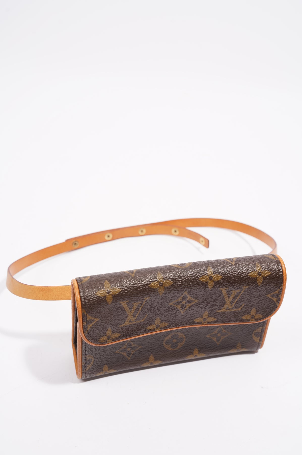 Louis vuitton vintage belt bag hot sale