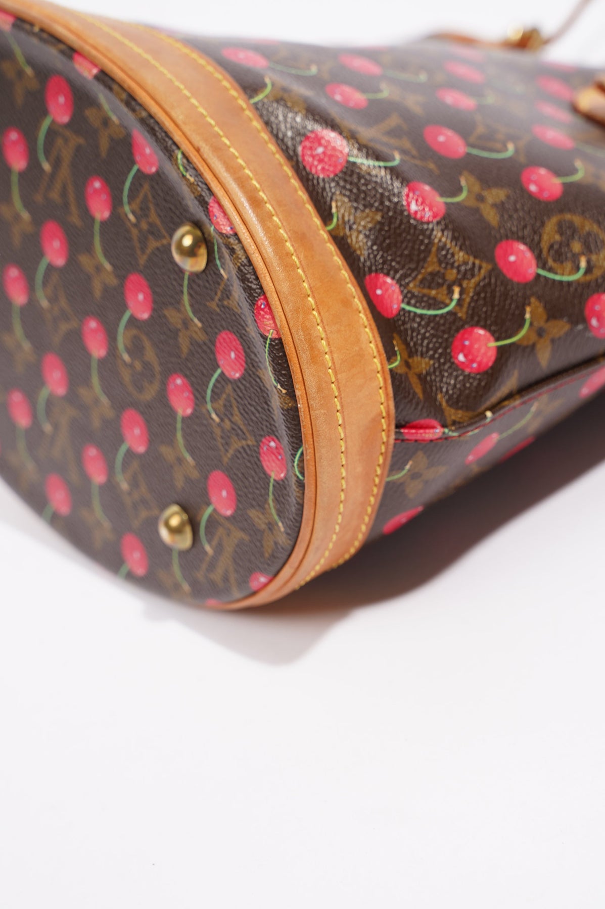 ✨Louis Vuitton Cerise Petite Bucket Bag Cherries Murakami
