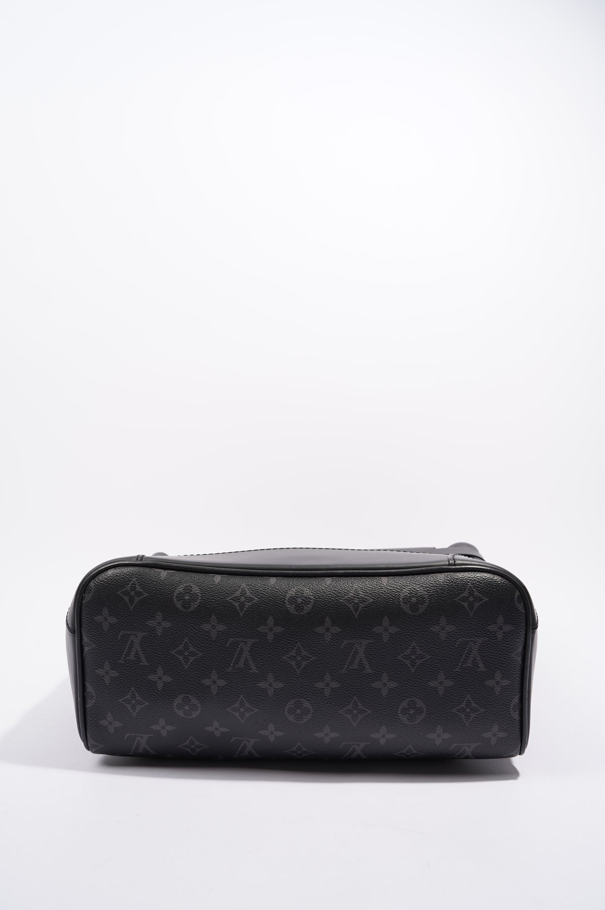 Louis Vuitton men’s backpack M30417