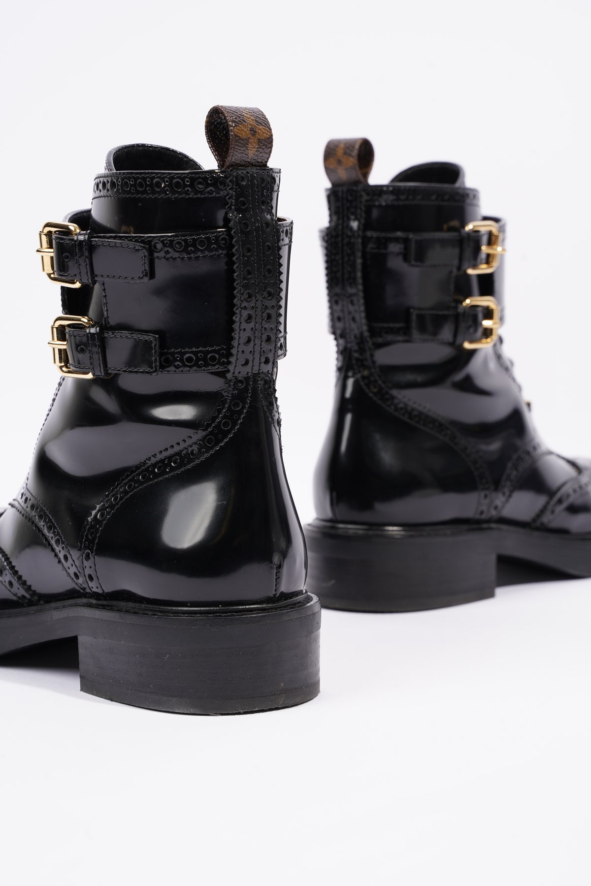 Louis Vuitton Leather Combat Boots It 37 | 7