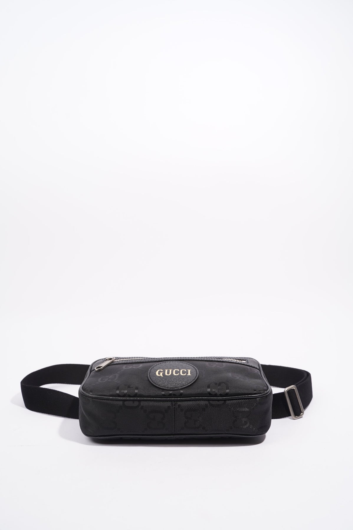 Pre-Owned Gucci Off the Grid Belt Bag