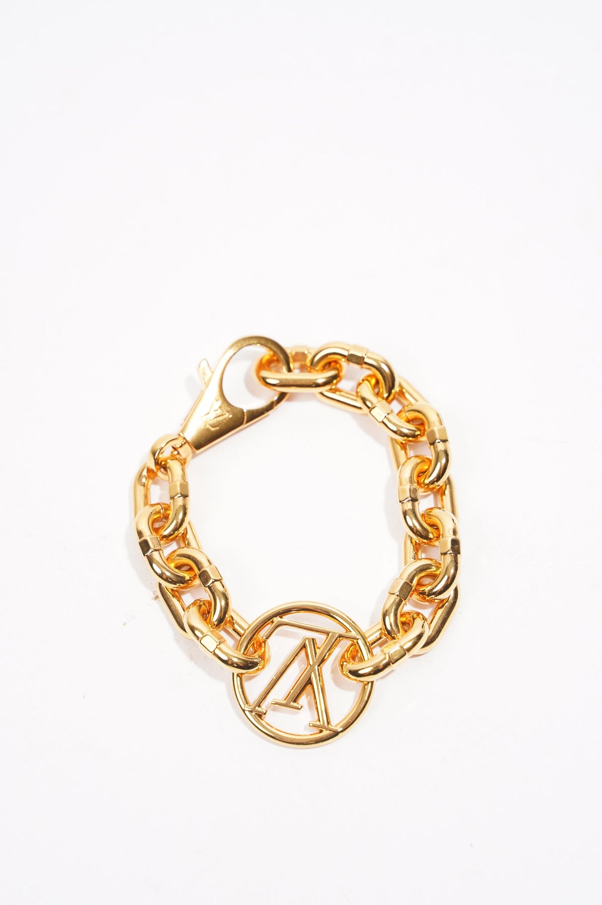 Louis Vuitton Womens Chain-it Bracelet Golden Finish Base Metal