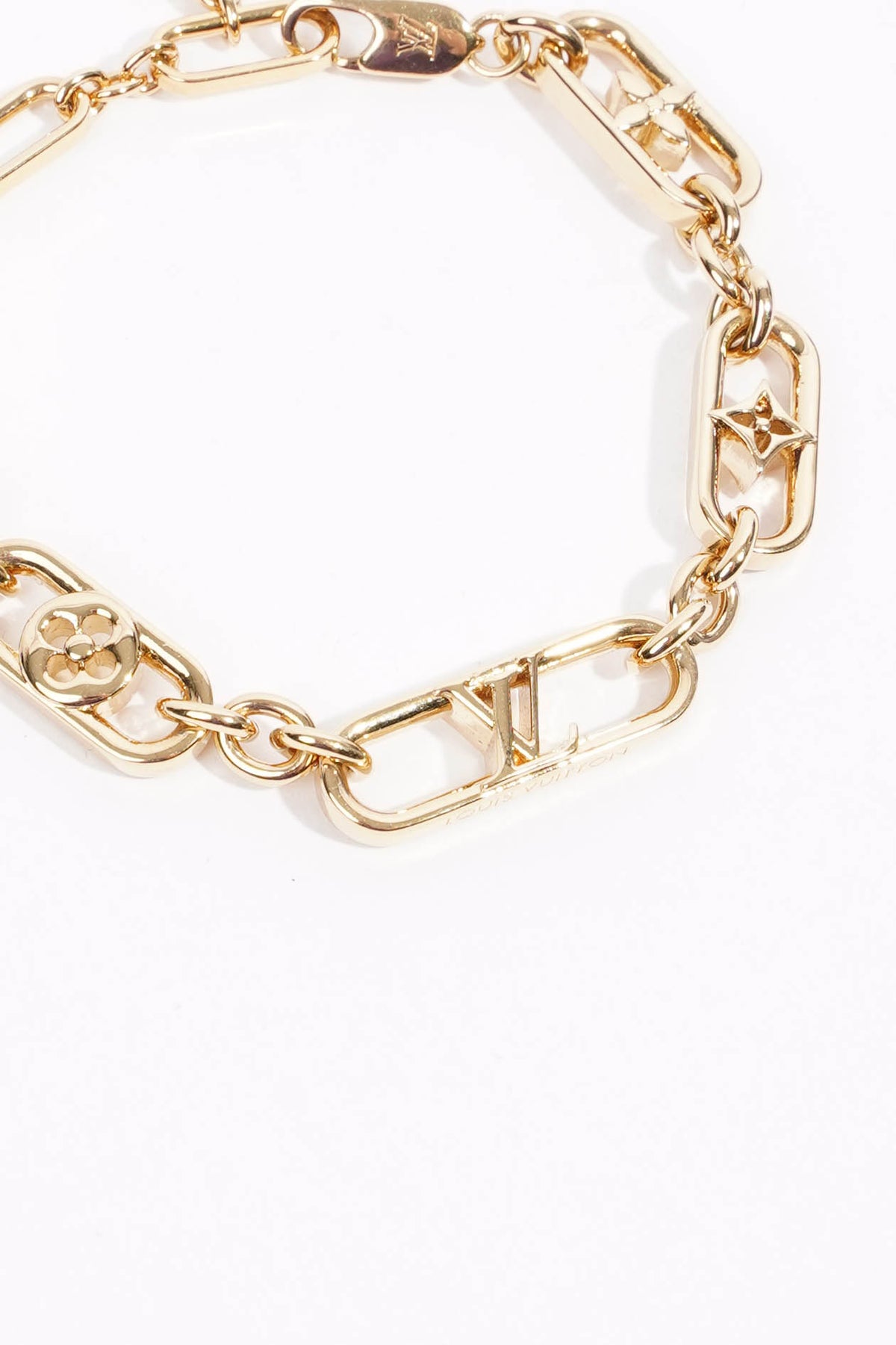 Louis Vuitton Womens My LV Chain Bracelet Brass – Luxe Collective