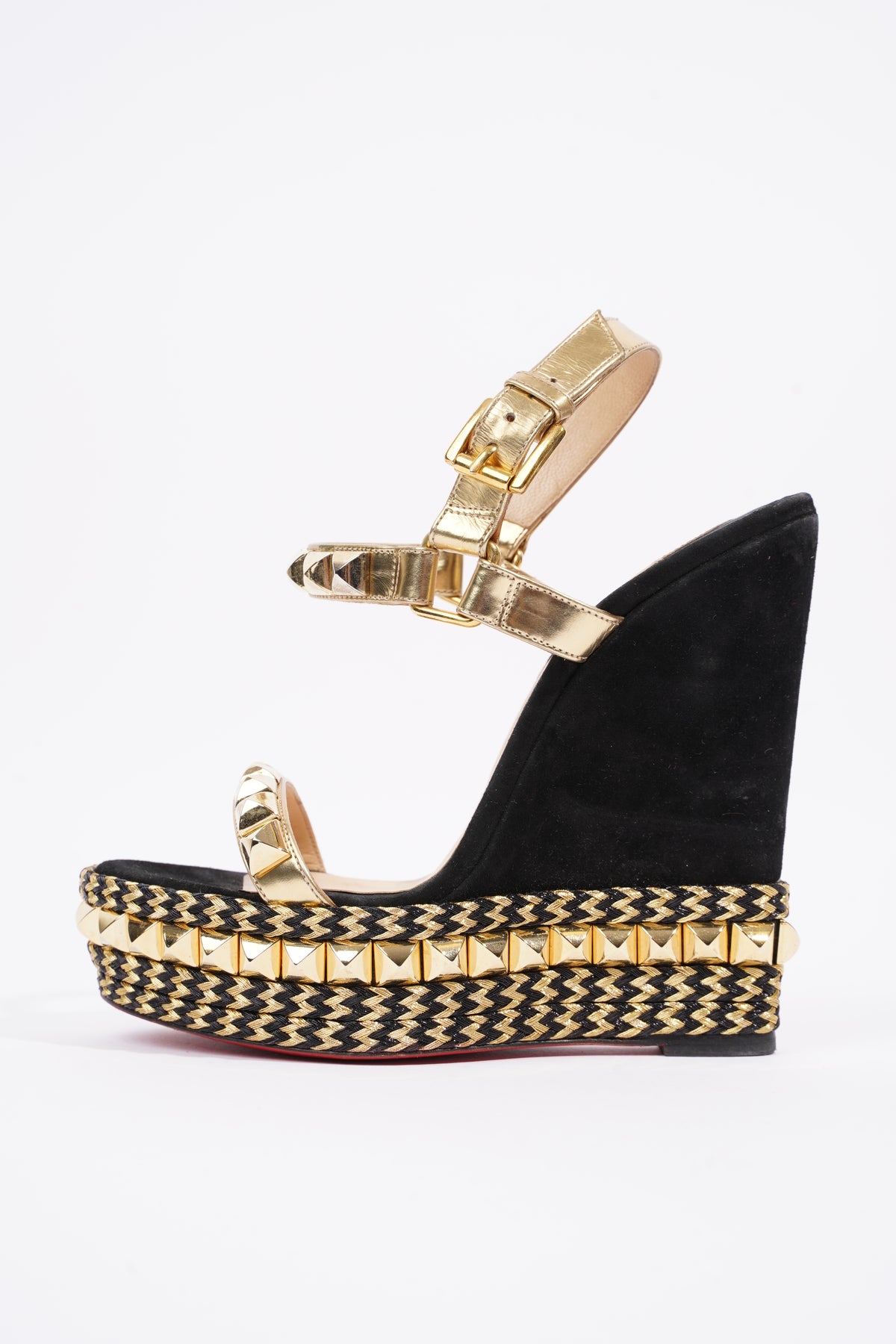 Louboutin store cataclou black