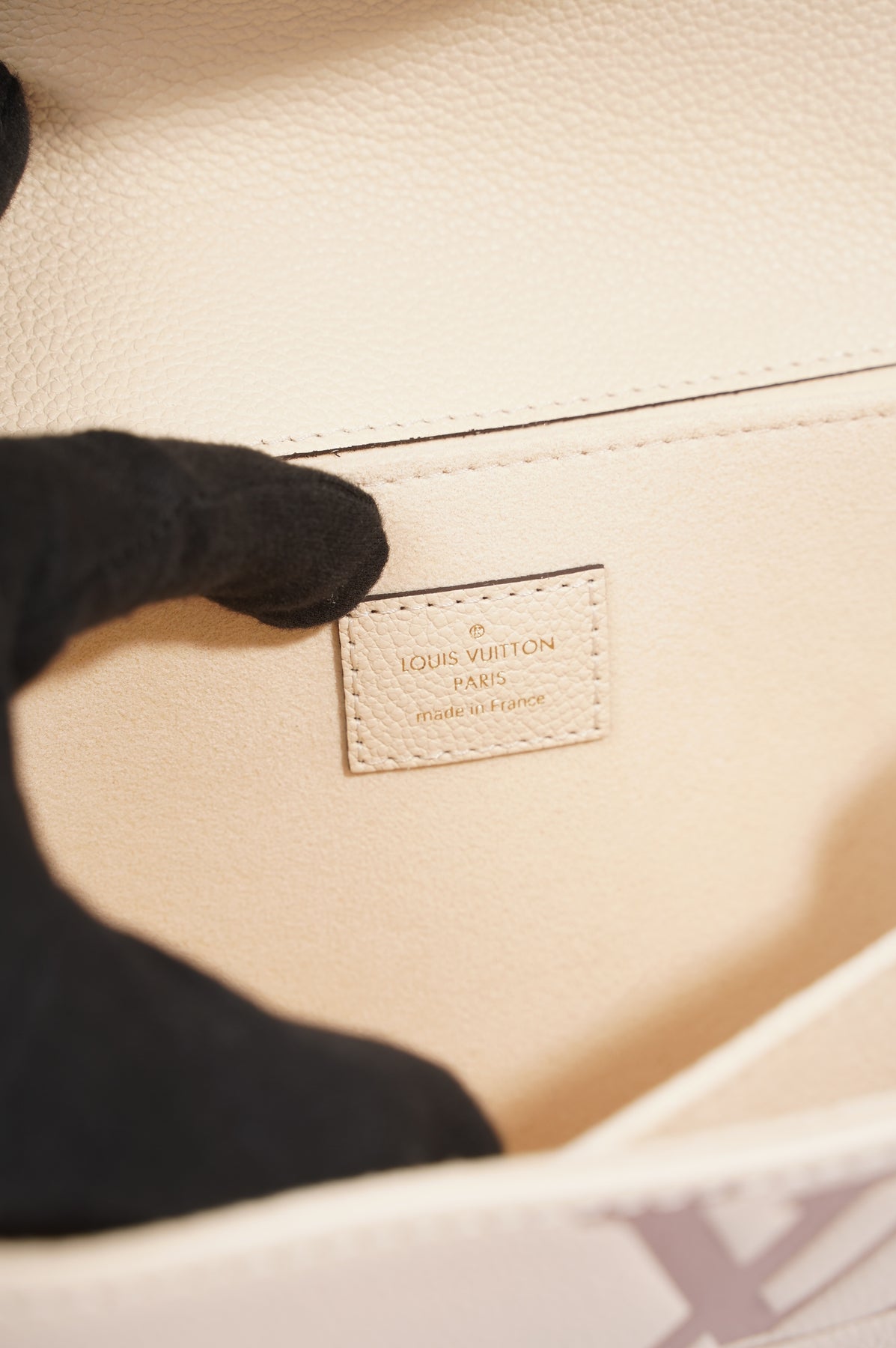 Louis Vuitton Womens Pochette Metis Bi Colour Monogram – Luxe