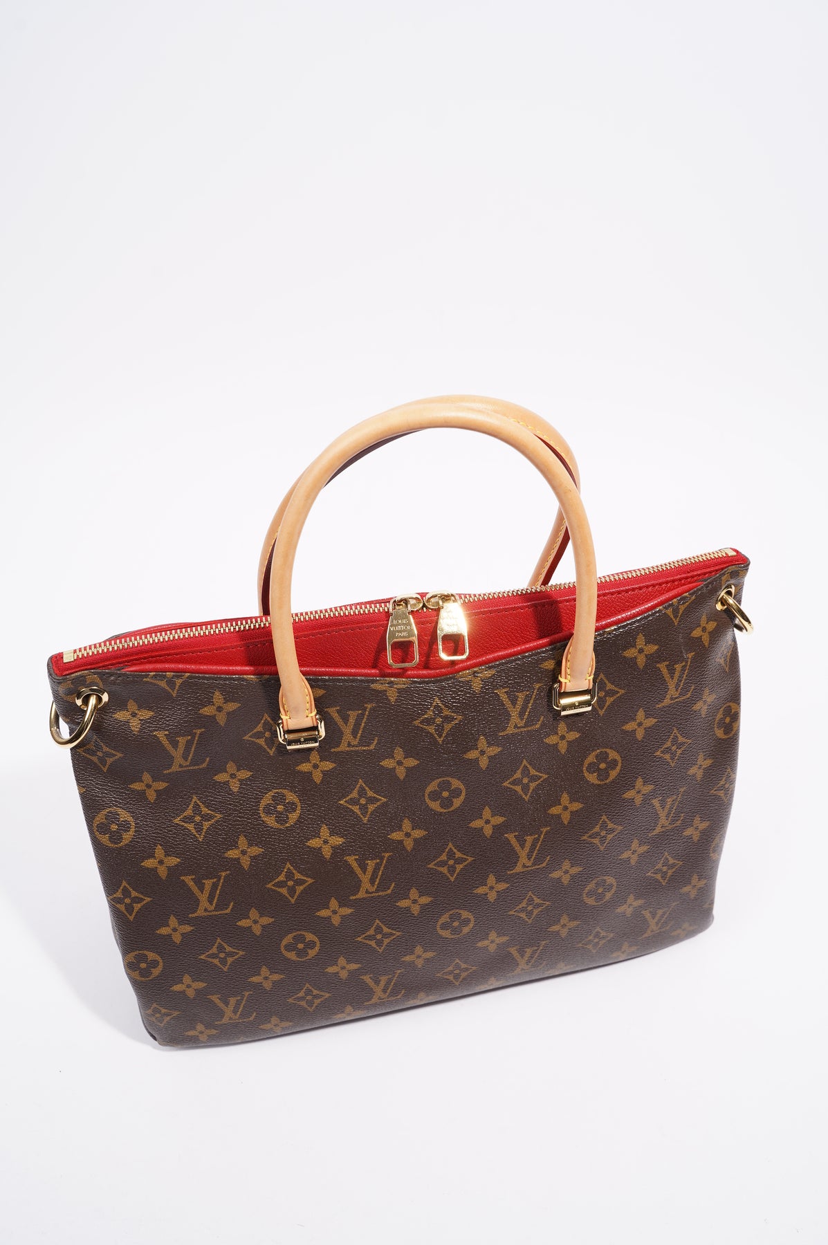 Louis Vuitton Pallas Monogram MM - Luxury Helsinki