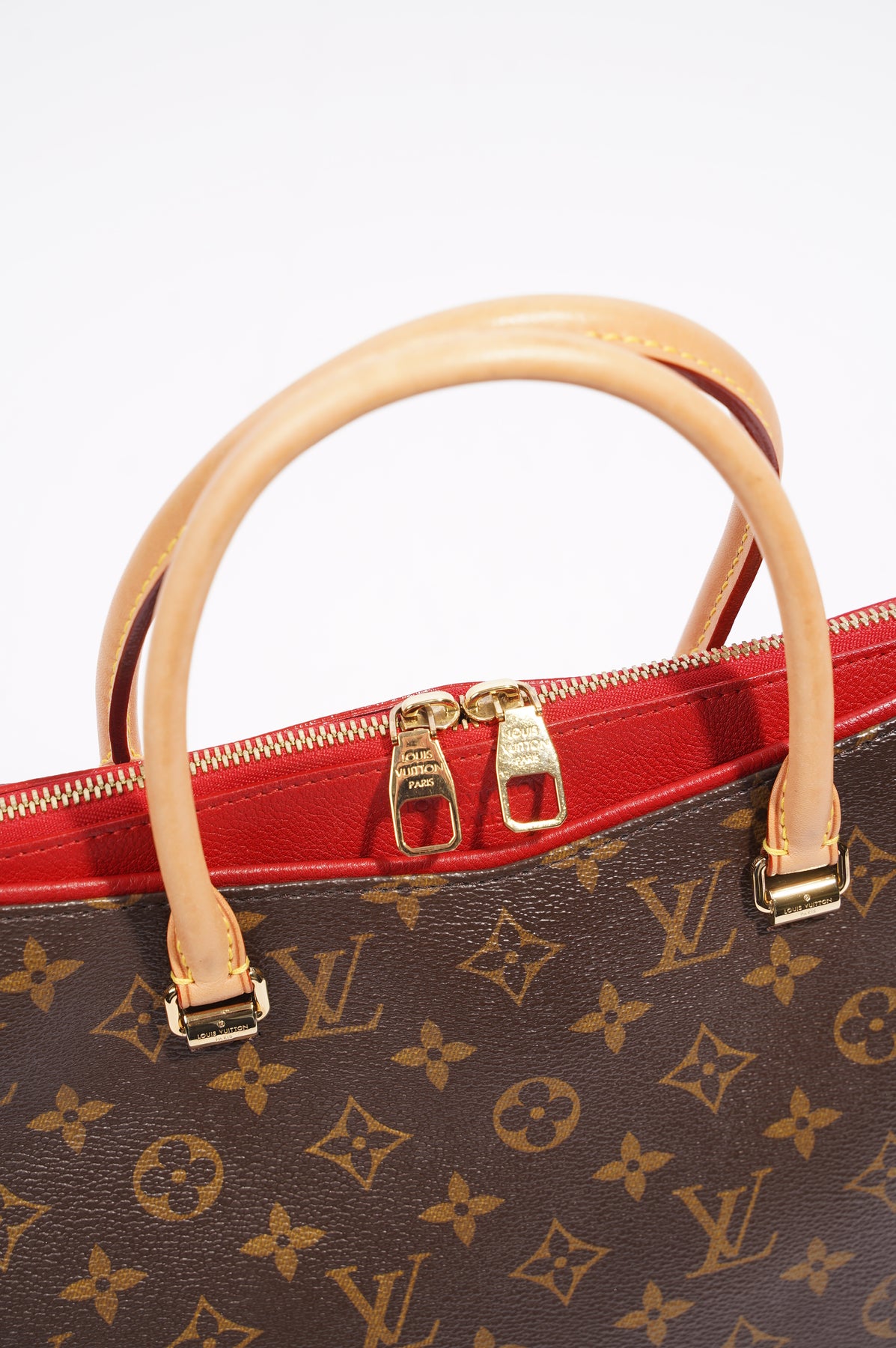 Louis Vuitton, Bags, W Receipt Like New Louis Vuitton Pallas Mm