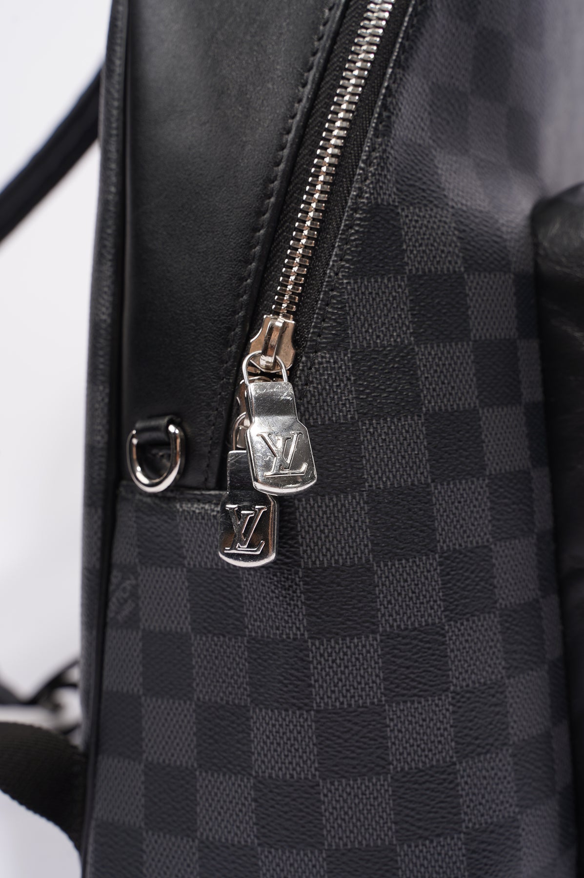 Louis Vuitton Damier Graphite Josh Backpack - Black Backpacks, Bags -  LOU450262