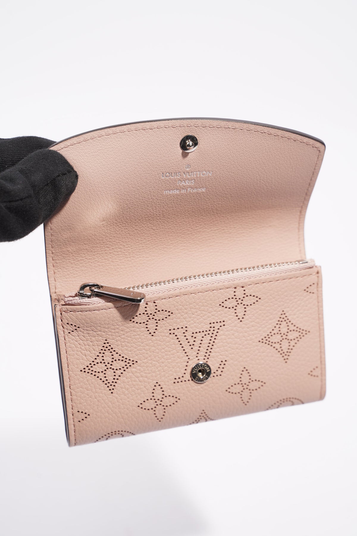 Louis Vuitton - Iris XS Wallet - Leather - Magnolia - Women - Luxury