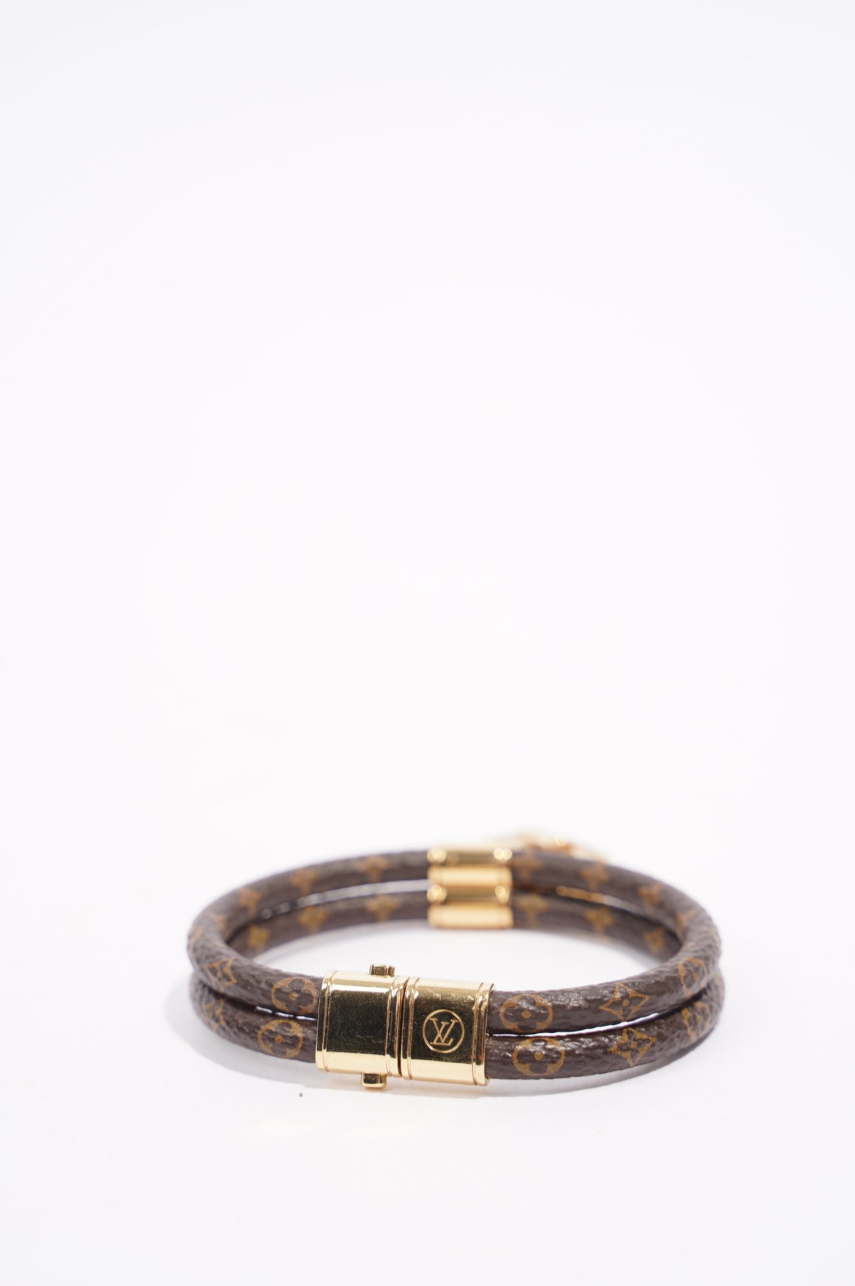 Louis Vuitton Womens Charm Bracelet Monogram / Gold 17 – Luxe Collective