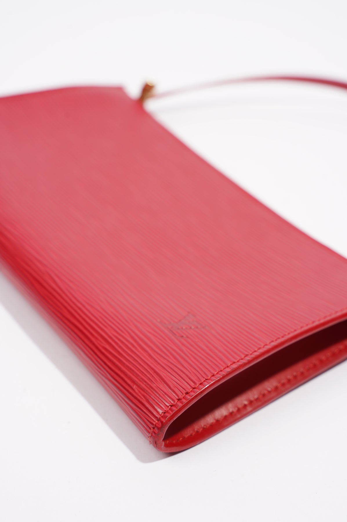 Louis Vuitton Womens Pochette Red Epi Leather – Luxe Collective