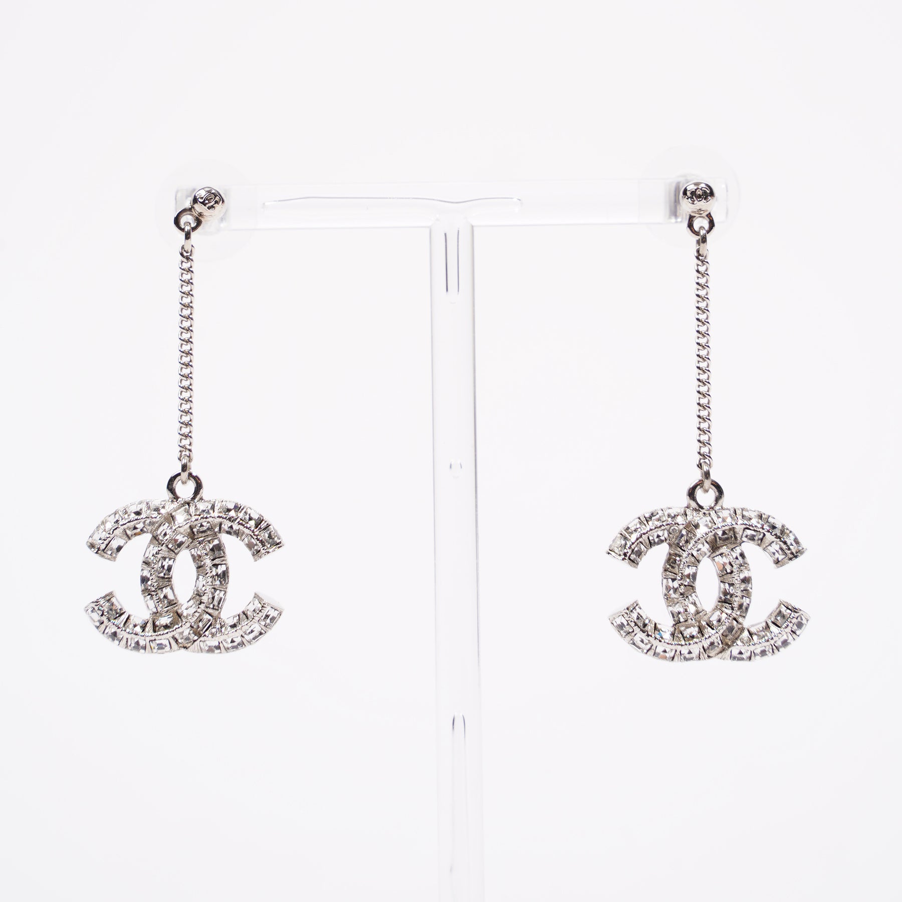 Chanel Womens CC Drop Earrings Silver – Luxe Collective