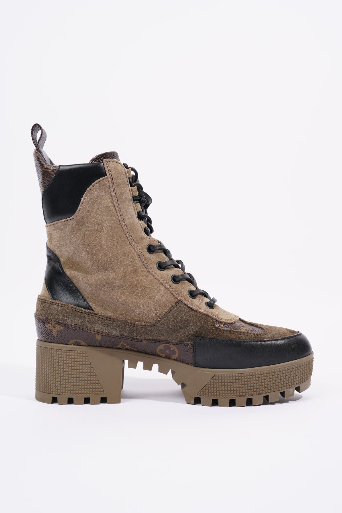 Laureate Platform Desert Boot - Women - Shoes