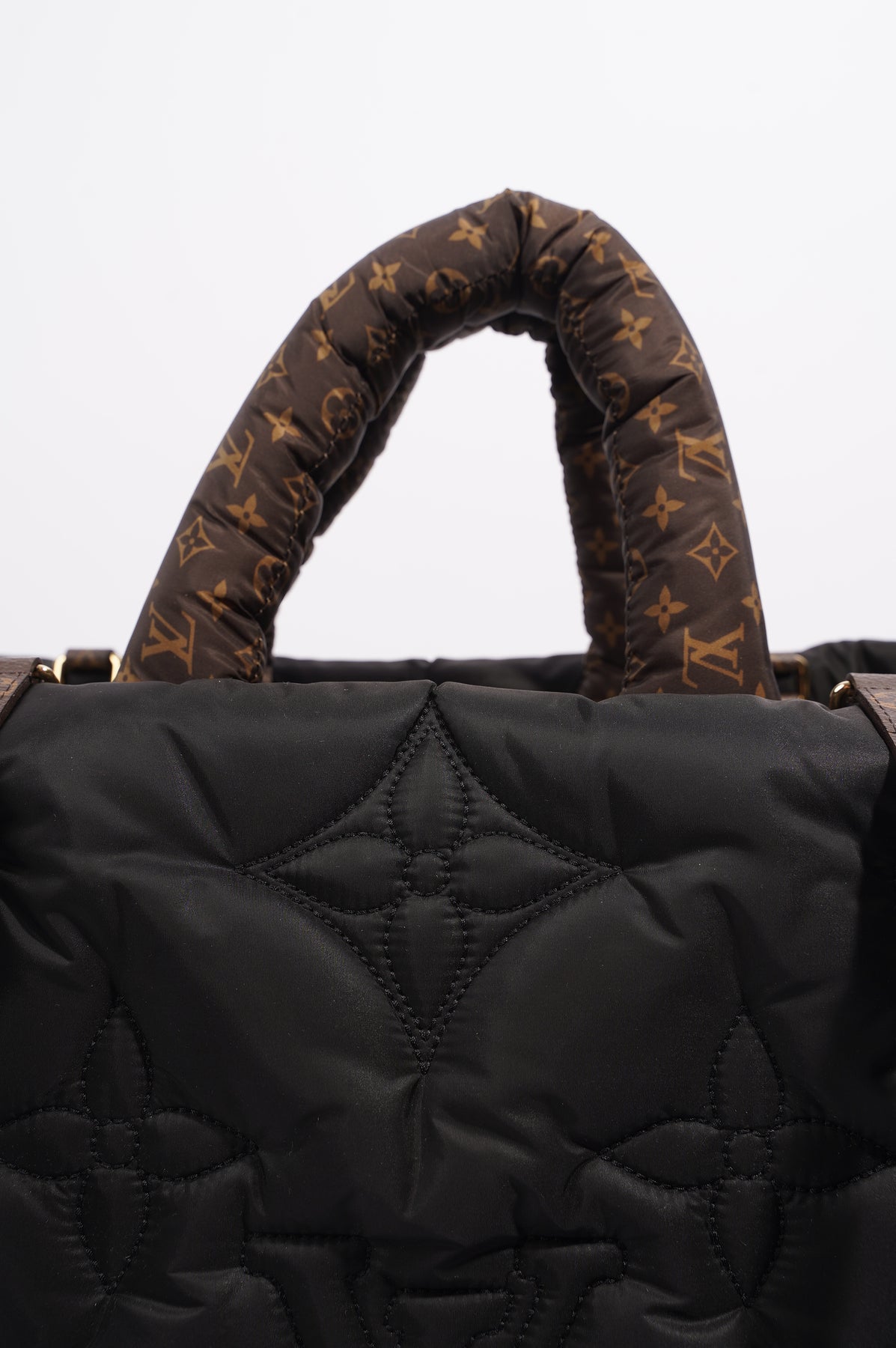 Louis Vuitton Womens On The Go Pillow Black / Monogram GM – Luxe