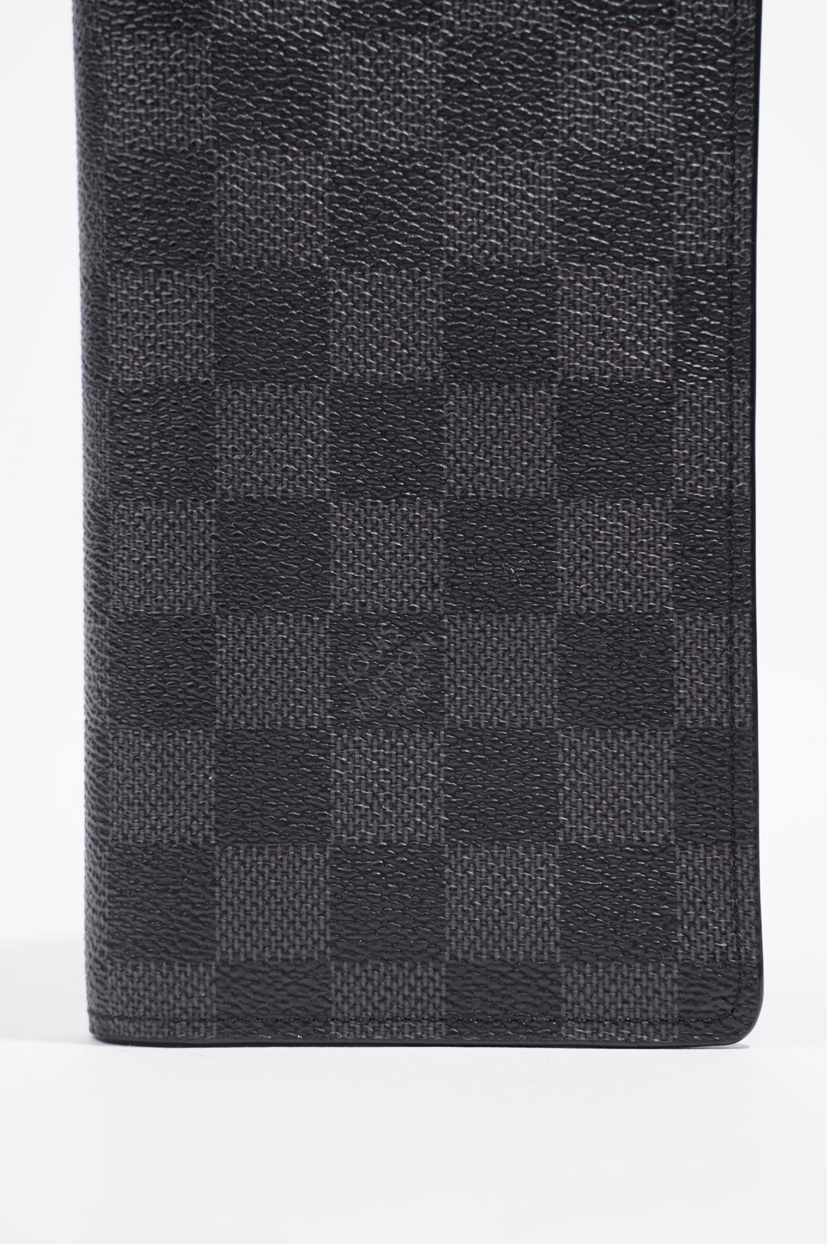 Louis Vuitton Passport Cover Grey Mahina