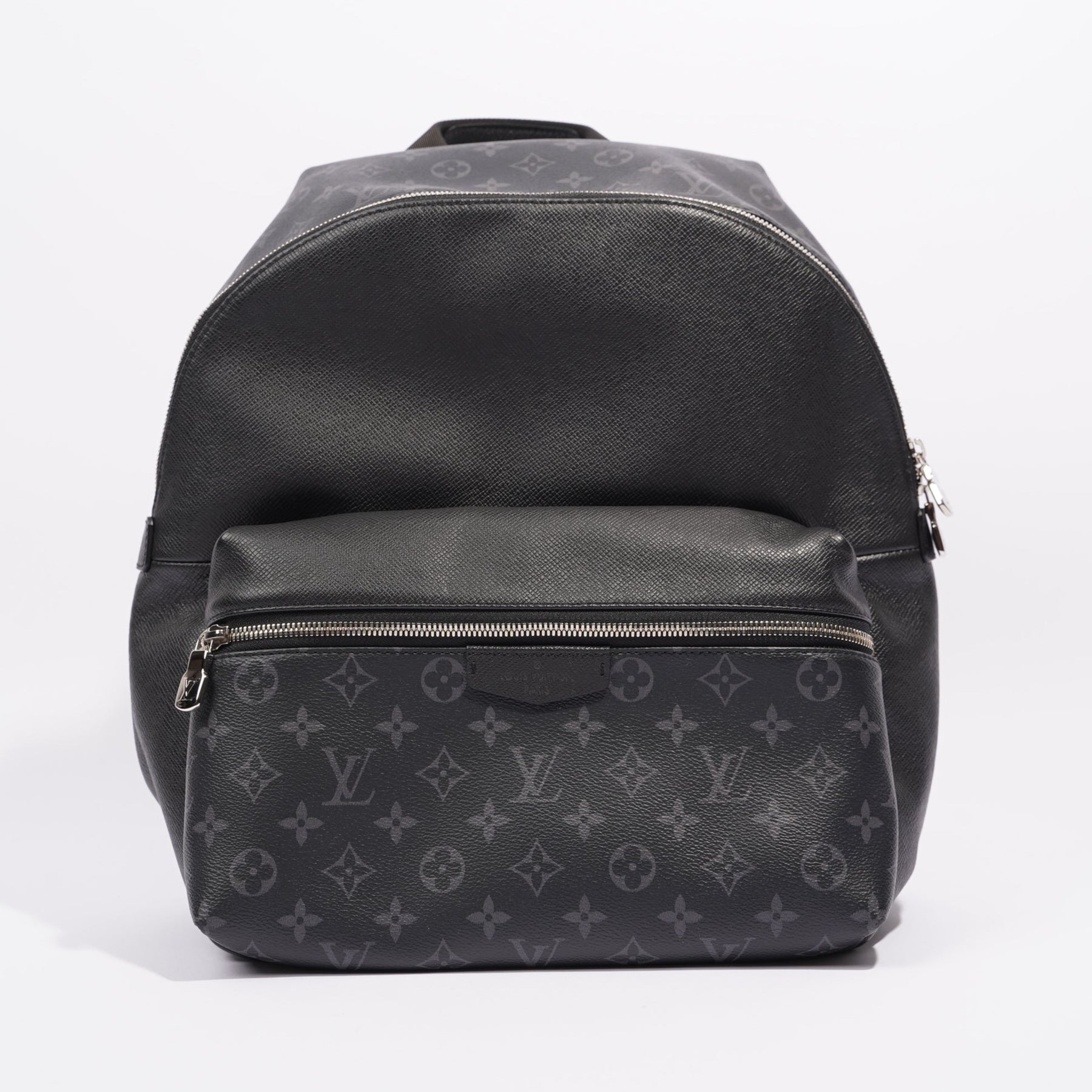 Louis Vuitton Mens Discovery Backpack Monogram Eclipse Canvas / Taiga –  Luxe Collective